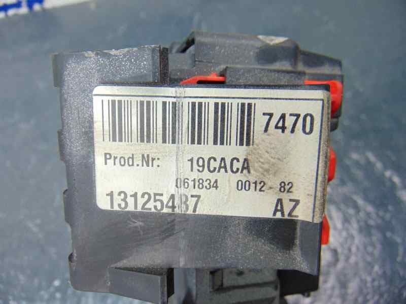 Caja reles / fusibles, Opel Vectra C Berlina Club 2003, 13125487 usado 2