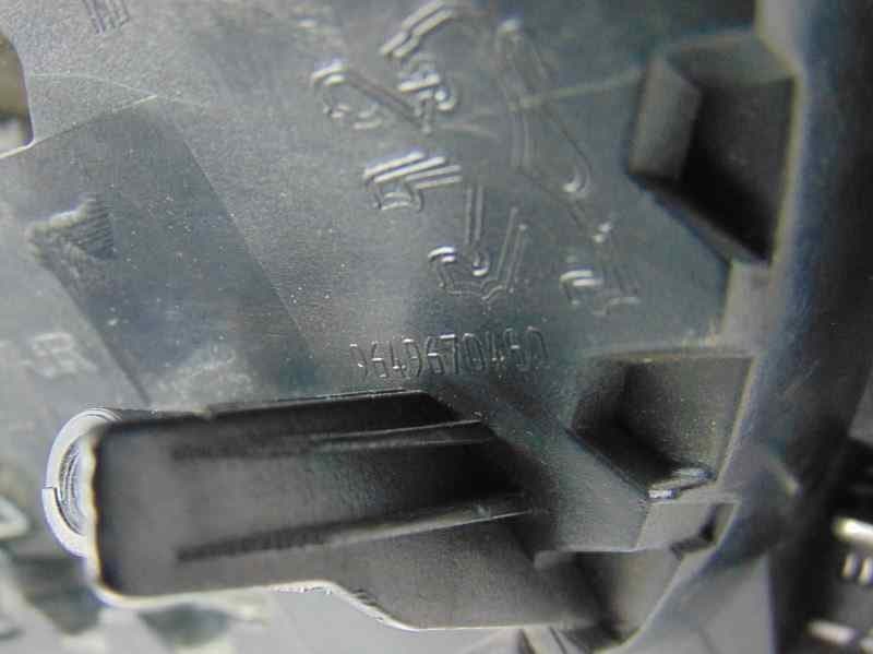 Rejilla paragolpes delantero, Peugeot 207 Confort, 9649670480 usado 3