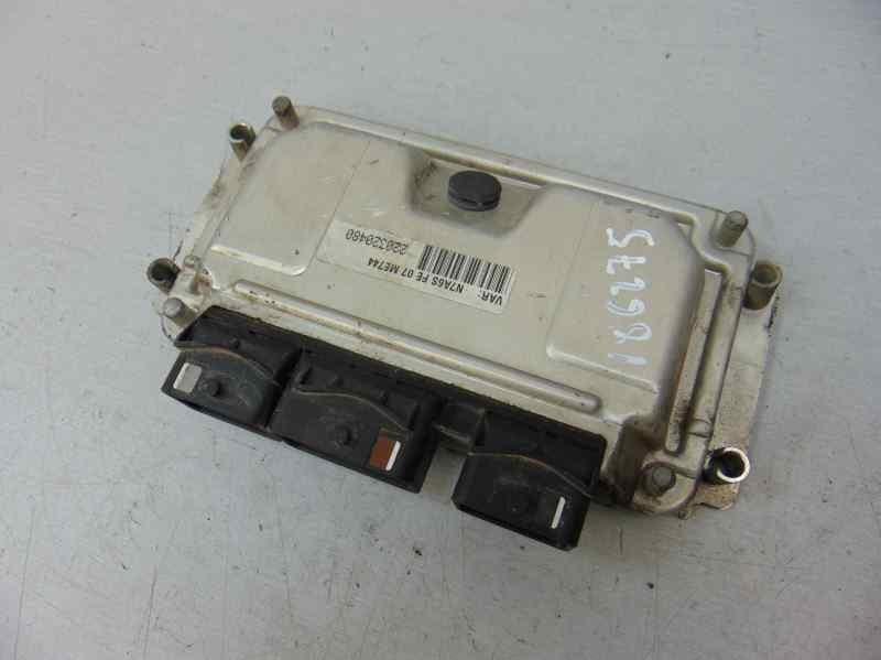 Centralita motor uce, 9638765980 usado