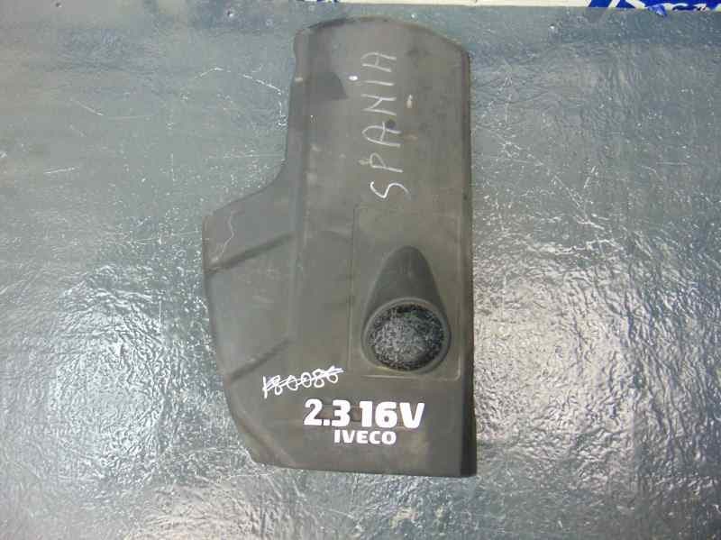 Tapa motor, 504034872A usado