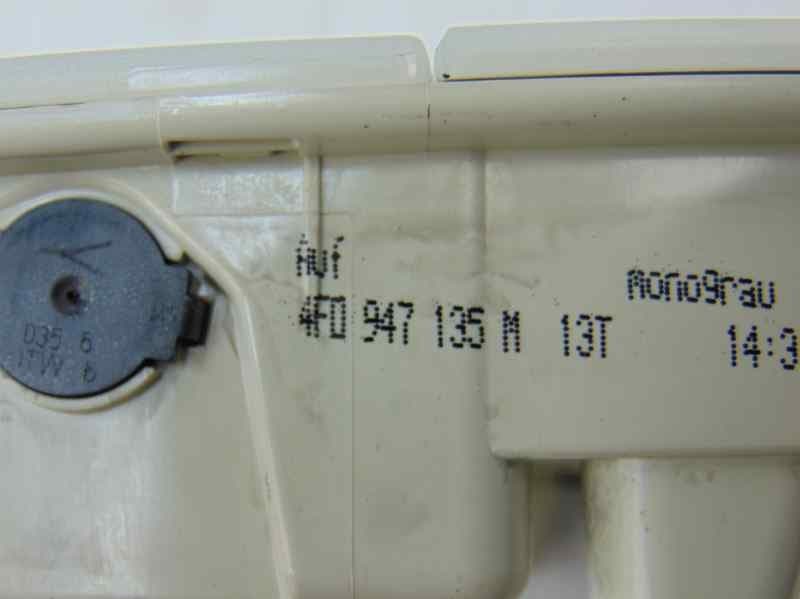 Luz interior, Audi A6 Avant (4F5) 2.7 TDI 2005, 4F0947135M usado 4