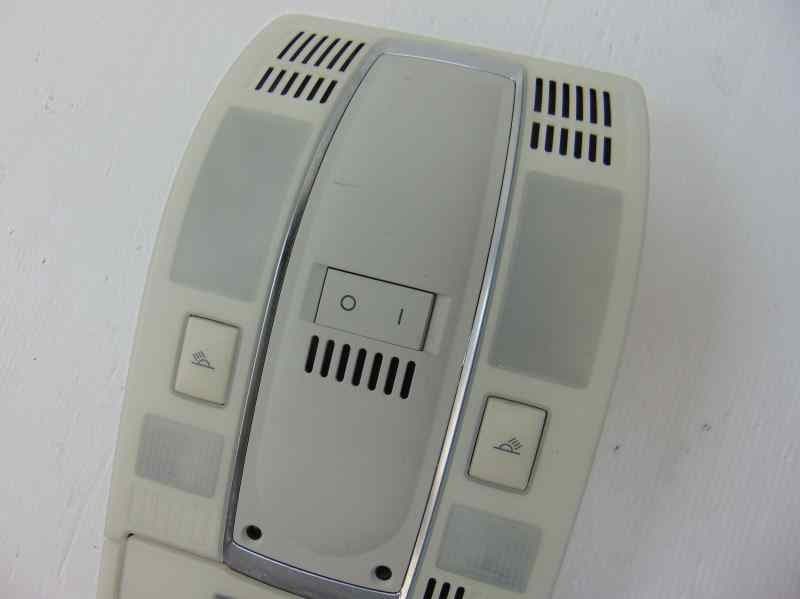 Luz interior, Audi A6 Avant (4F5) 2.7 TDI 2005, 4F0947135M usado 6