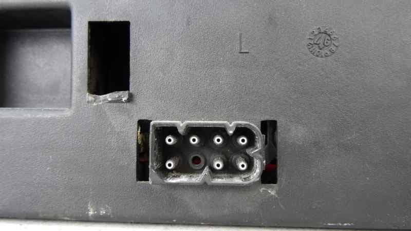 Piloto trasero izquierdo, BMW Serie 5 Berlina (E39) 525tds 1998 usado 3