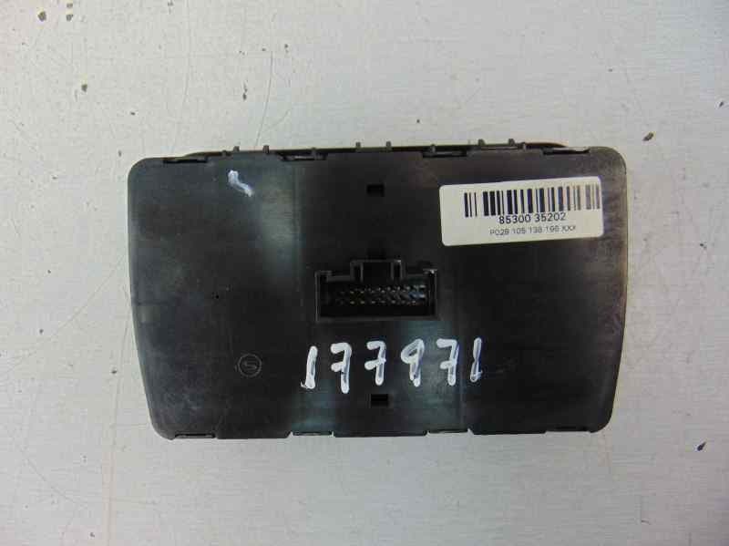 Interruptor, Ssangyong Tivoli Limited 4x2 2017, 8530035202 usado 2