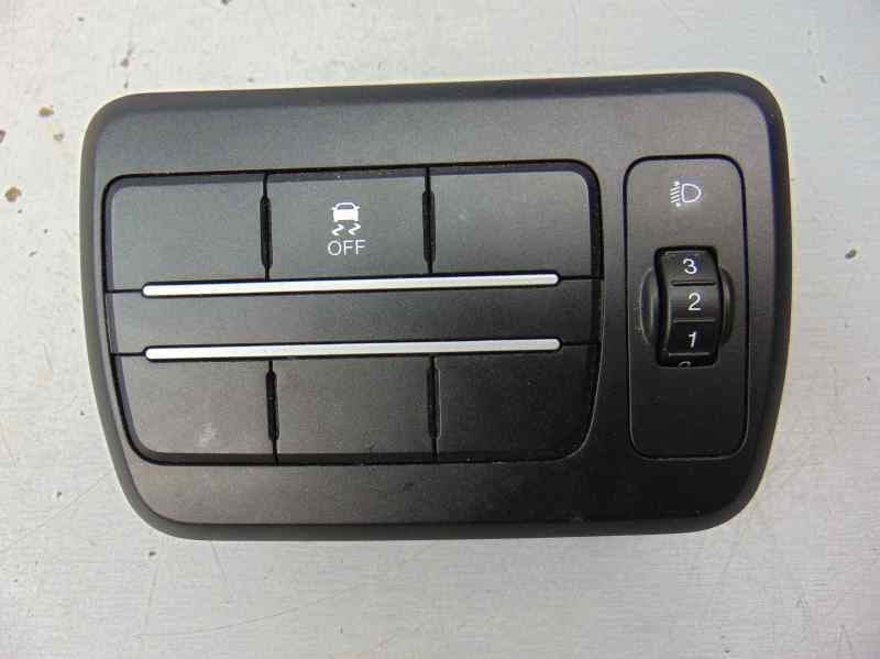 Interruptor, Ssangyong Tivoli Limited 4x2 2017, 8530035202 usado 5
