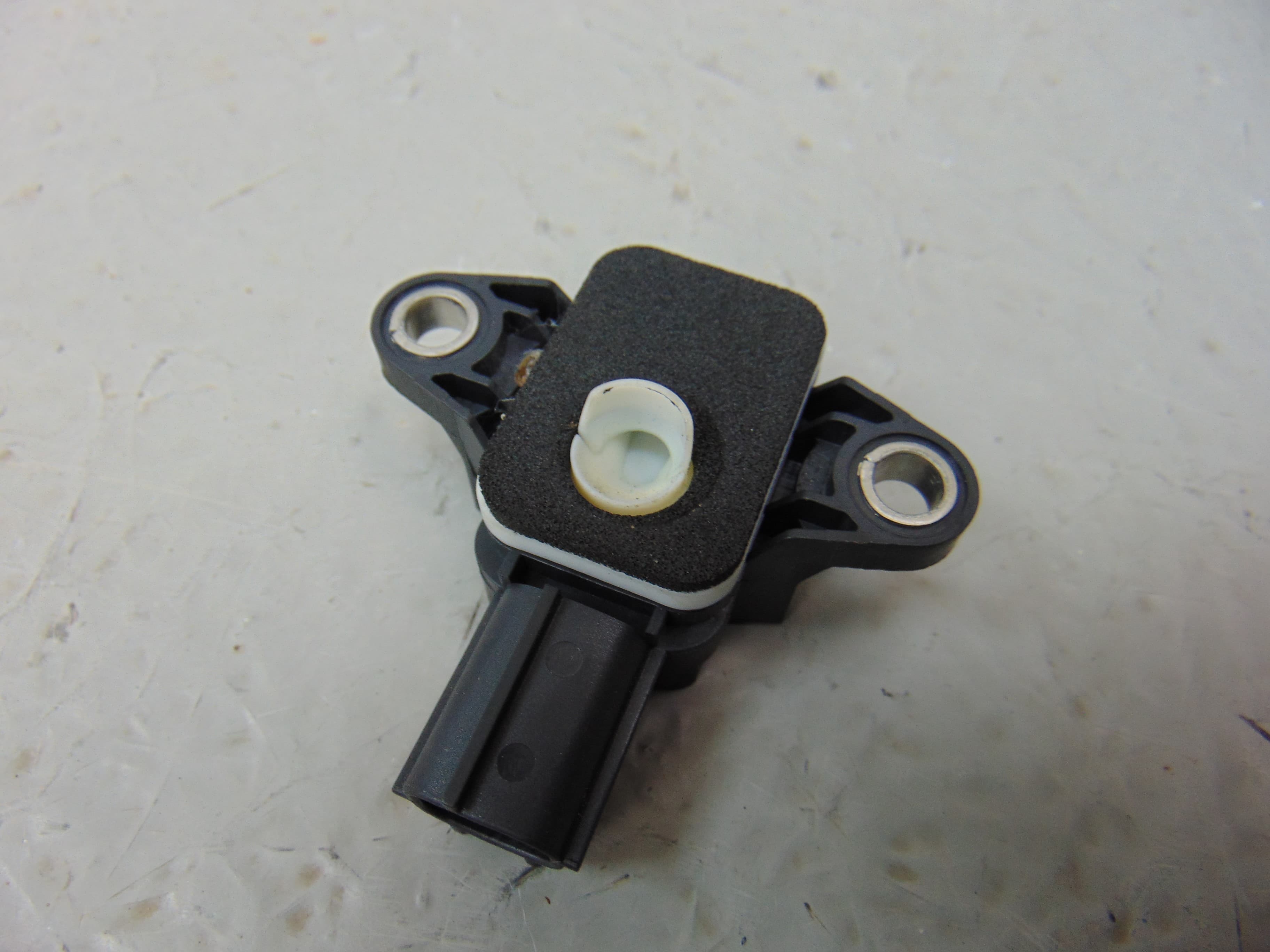 Sensor, Audi A3 Sportback (8PA) 2.0 TDI Ambiente 2005, 8P0955557 usado 3