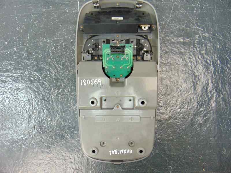 Luz interior, Kia Carnival Ii (Fl) 2.9 CDRi EX 2002, 0K53E51410 usado 4