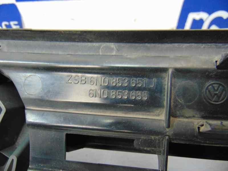Rejilla delantera, 6N0853651J usado 2