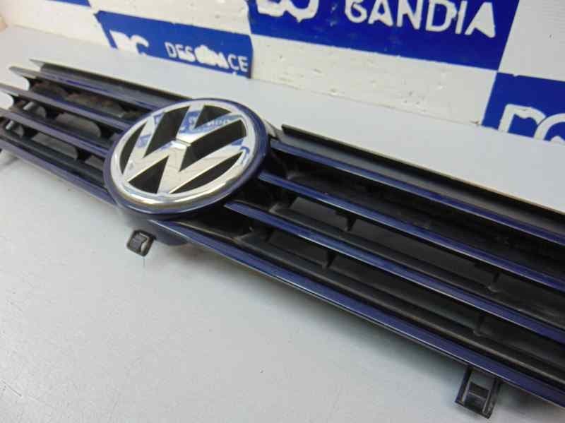 Rejilla delantera, 6N0853651J usado 3