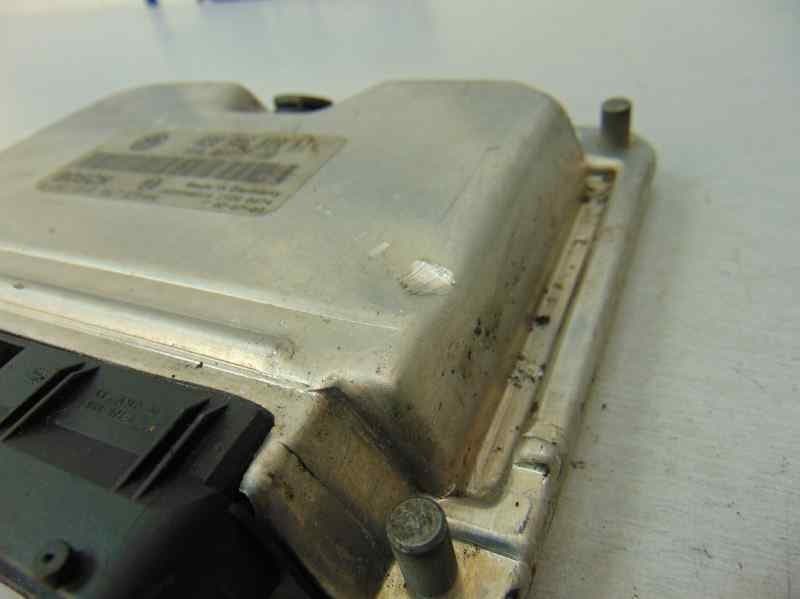 Centralita motor uce, Seat Ibiza (6L1) Cool, 038906019HT usado 3