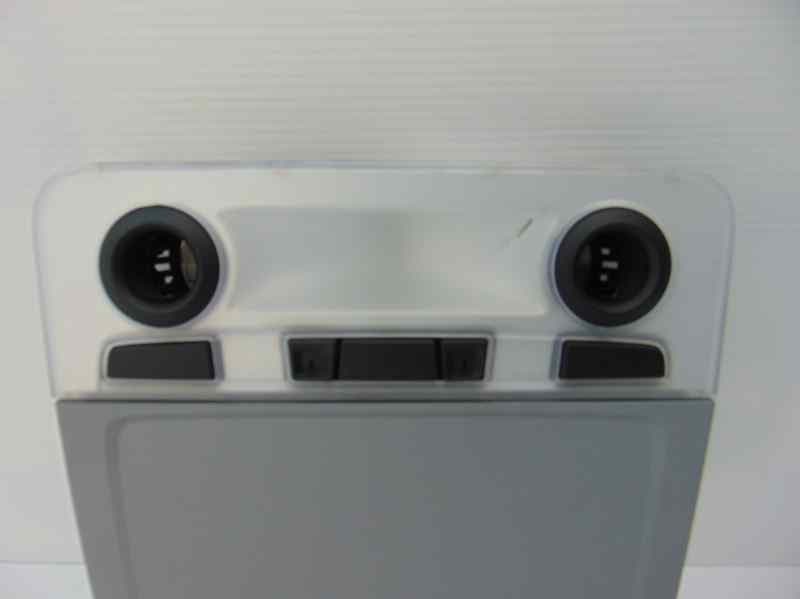 Luz interior, BMW Serie 1 Berlina (E81/E87) 118d 2008, 9197737 usado 5