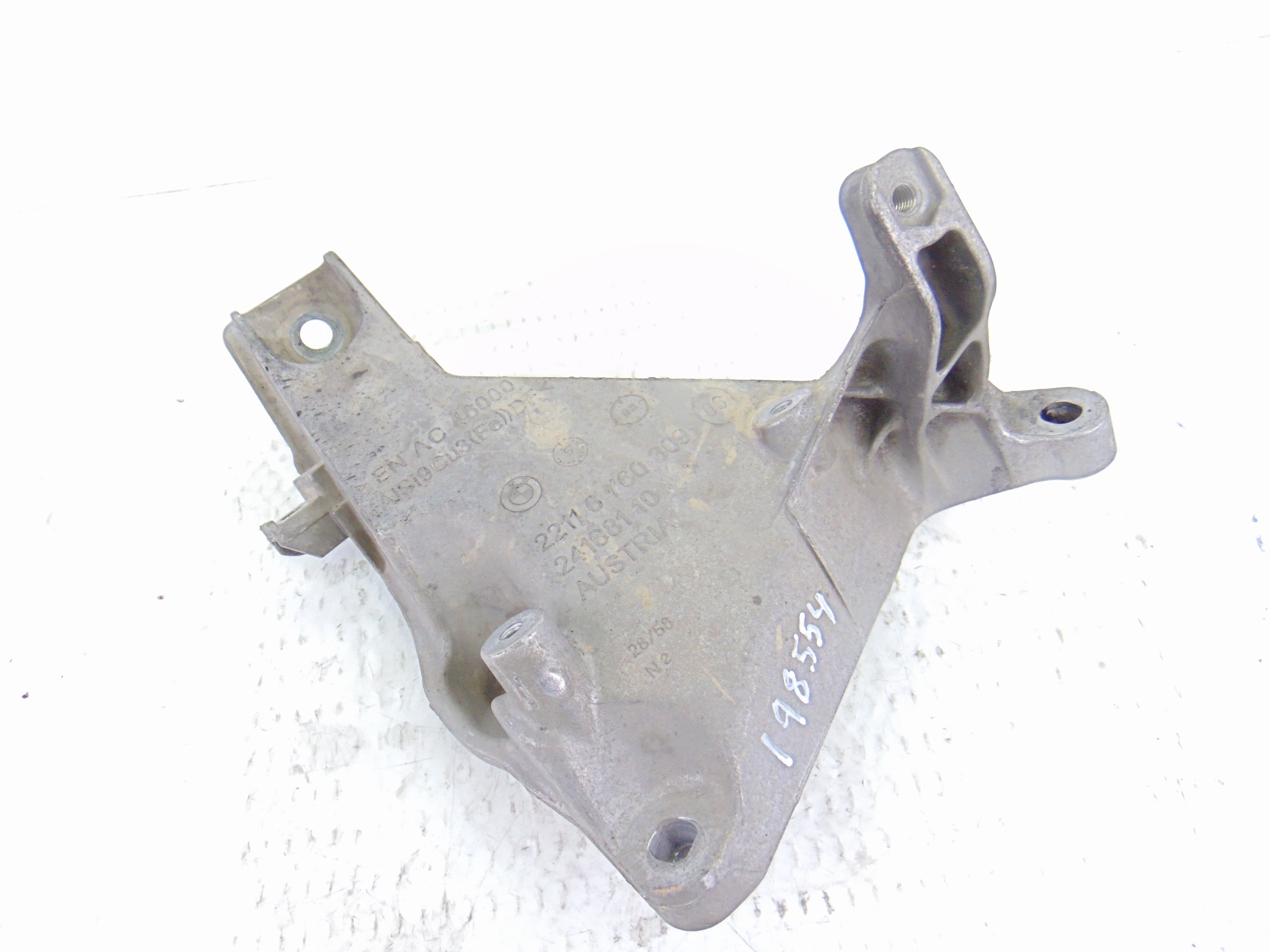 Soporte motor, BMW Serie 3 Touring (E91) 320d 2006, 6760309 usado