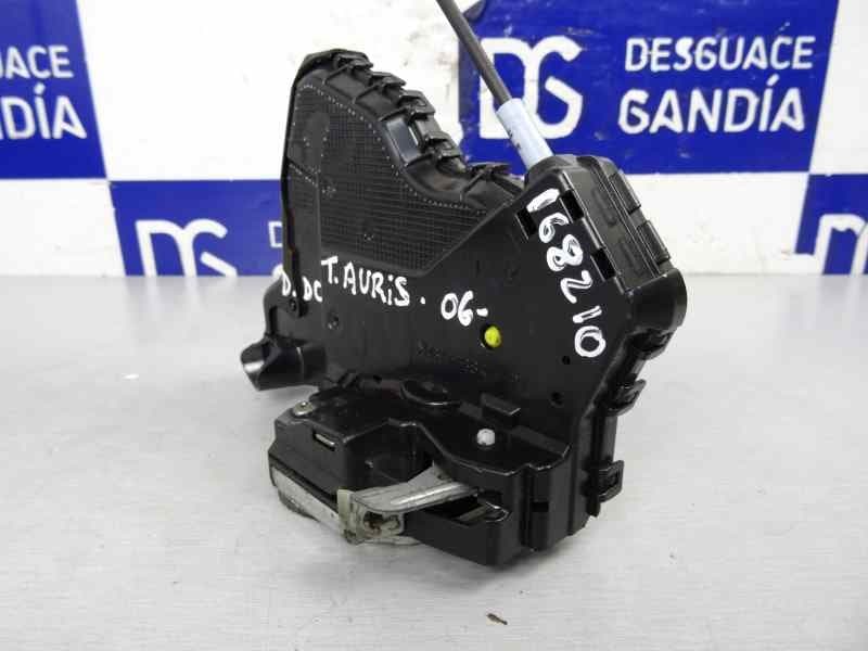 Cerradura puerta delantera derecha, Toyota Auris (E15) Sol 2006 usado
