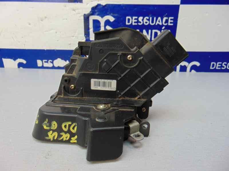 Cerradura puerta delantera derecha, 3M5AH21812AK usado