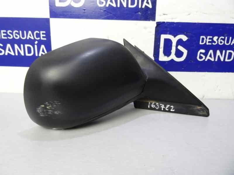 Retrovisor derecho, Audi A4 Berlina (B5) 1.8 T 1996 usado