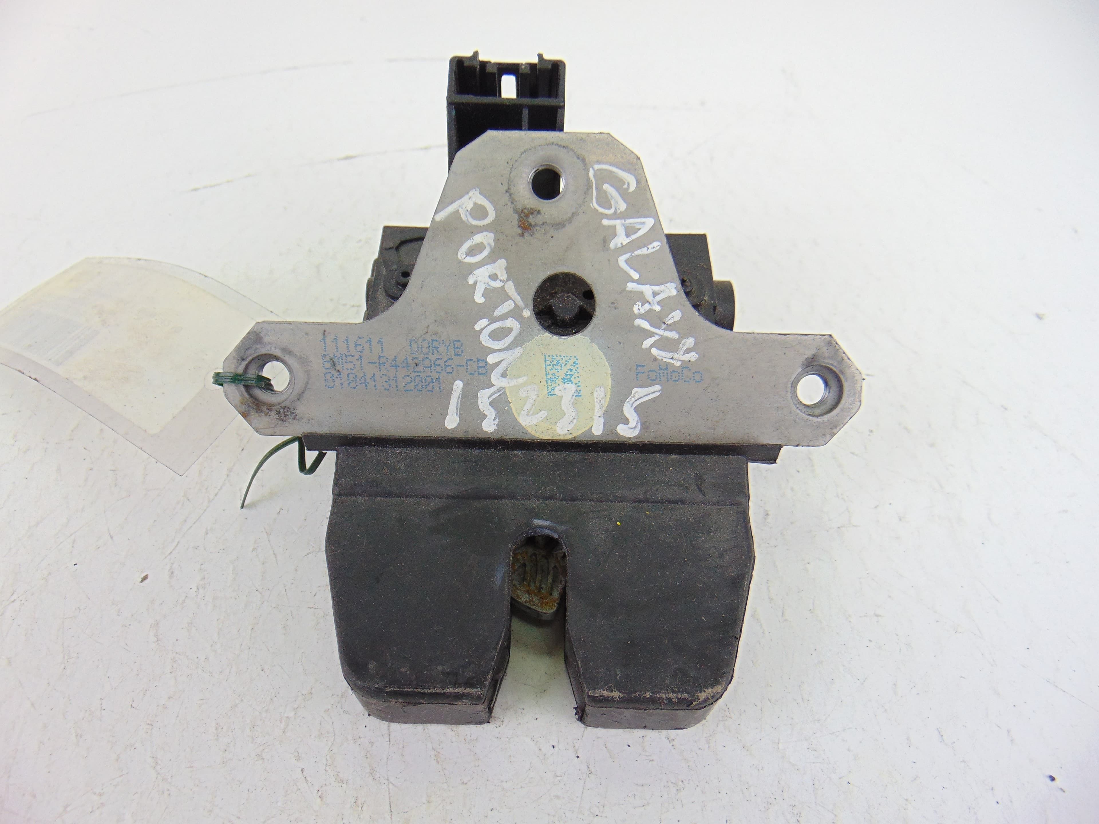 Cerradura maletero / porton, 8M51R442A66CB usado