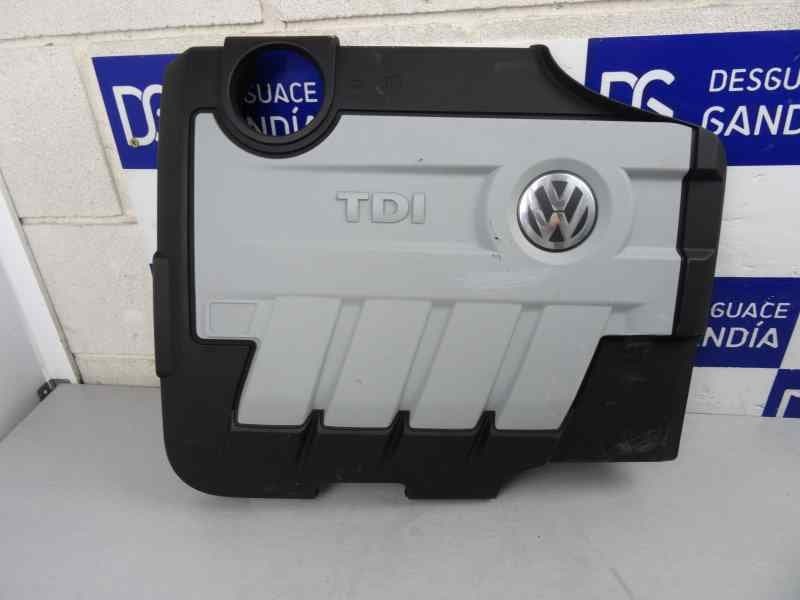 Tapa motor, 03L103925 usado