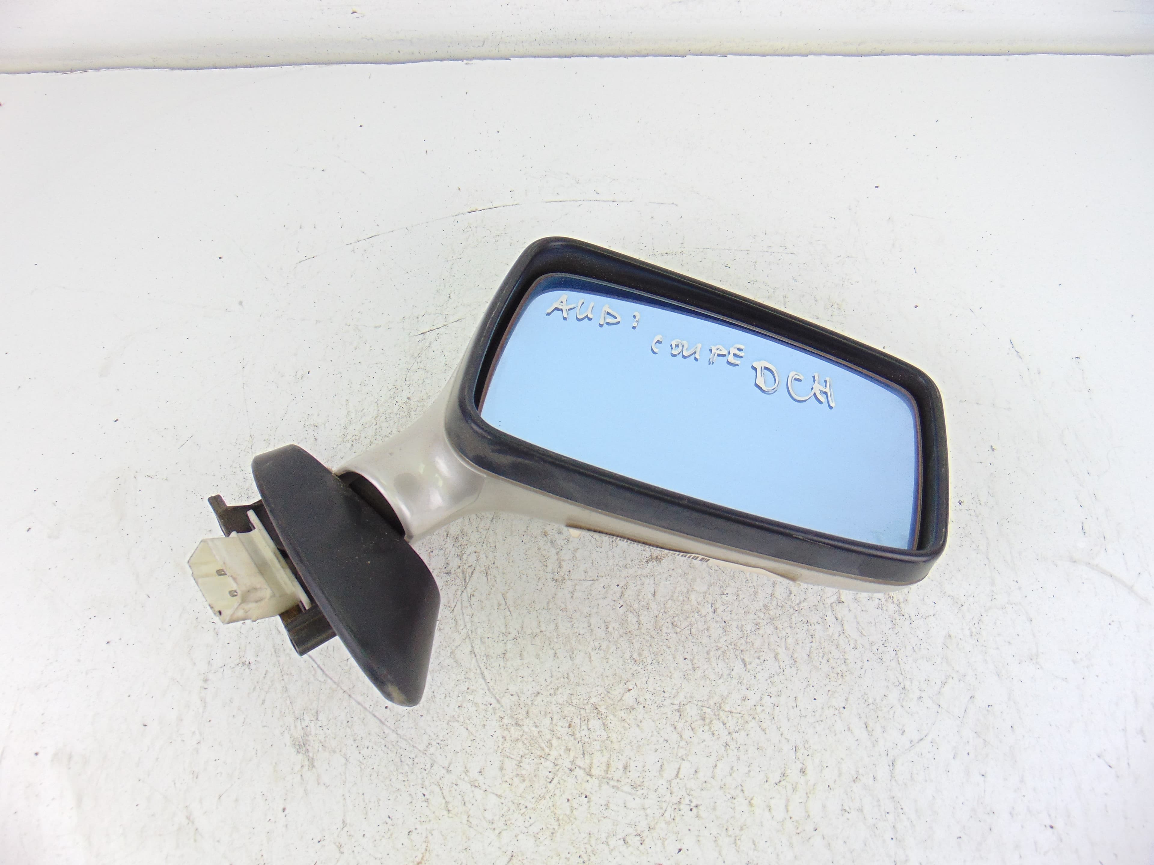 Retrovisor derecho, Audi Coupe (8B3) Quattro 2000 usado