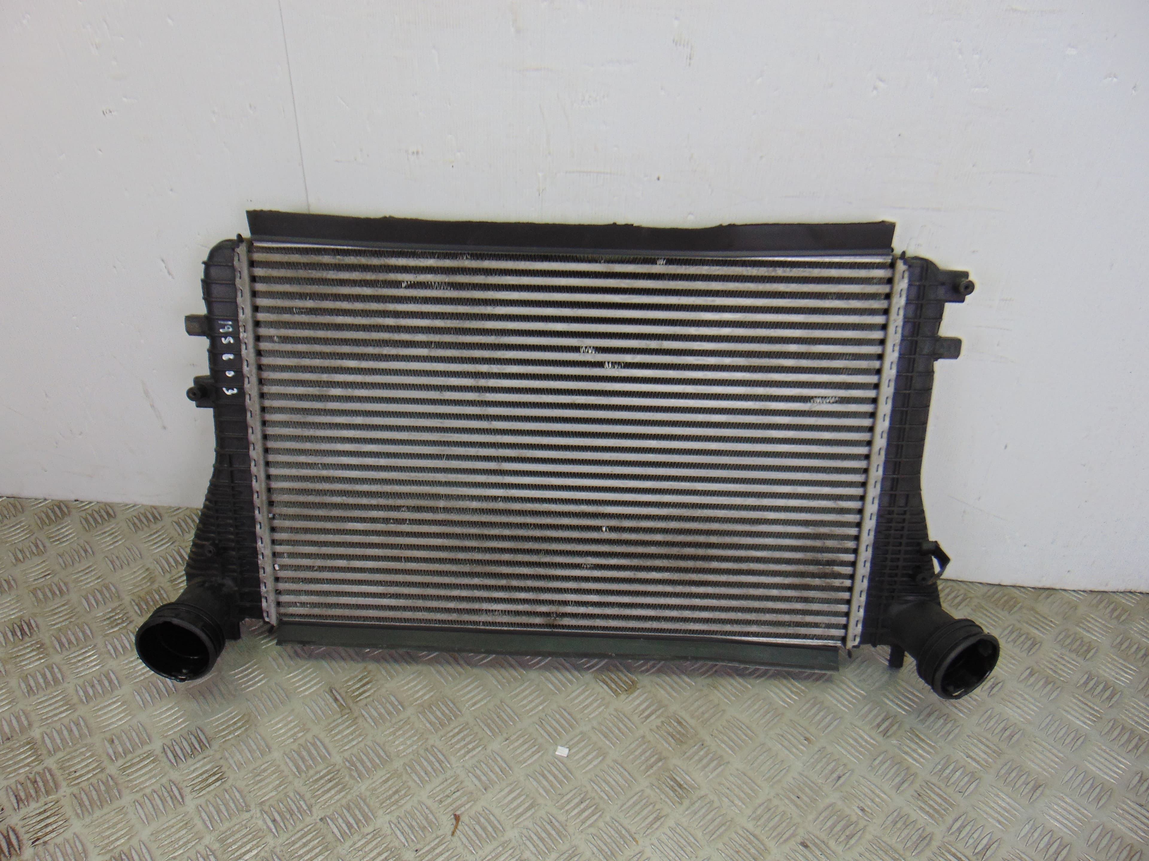 Intercooler, Volkswagen Passat Berlina (3C2) Sportline 2005 usado