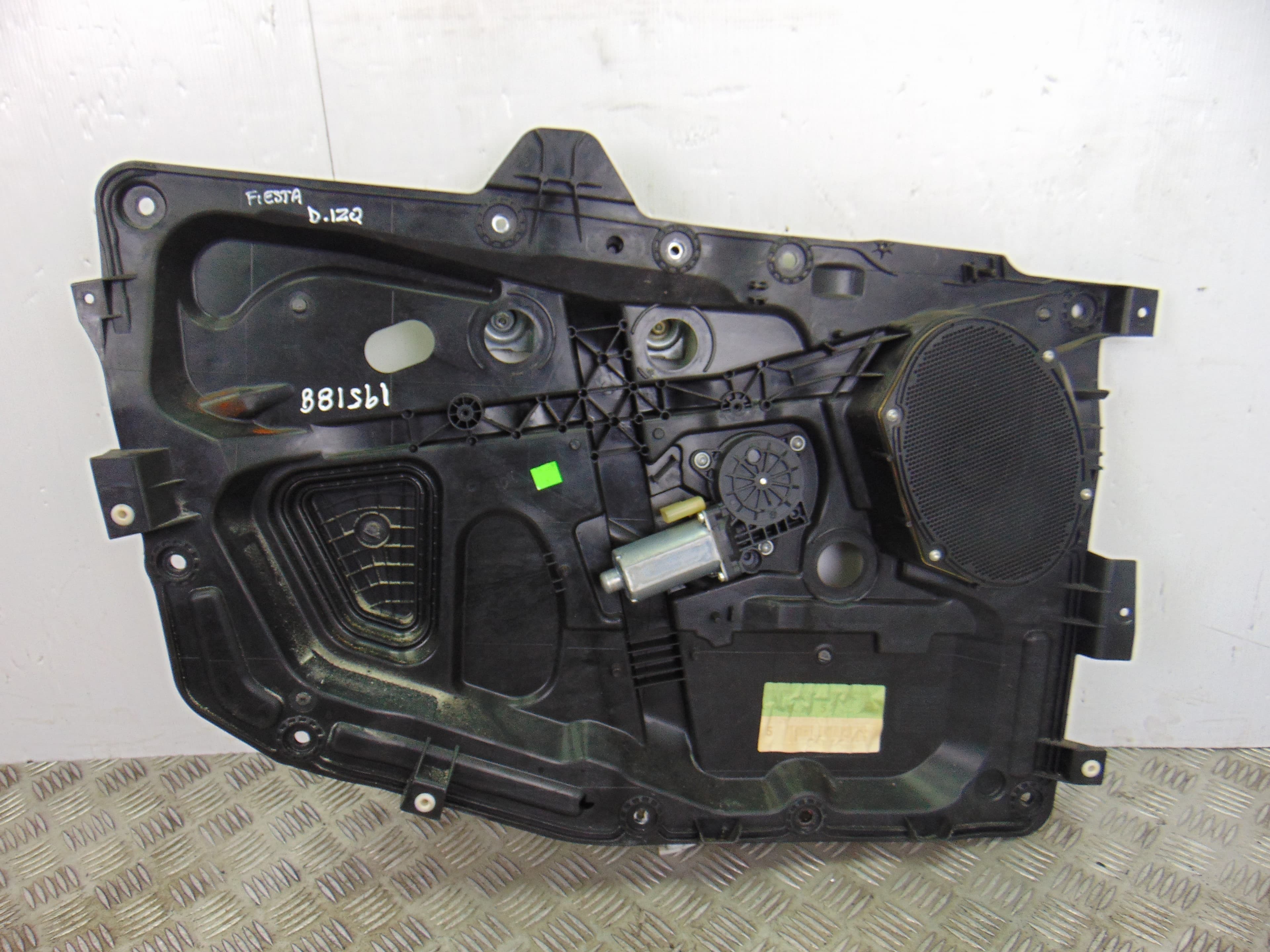 Elevalunas delantero izquierdo, Ford Fiesta (Cbk) Ambiente 2005 usado