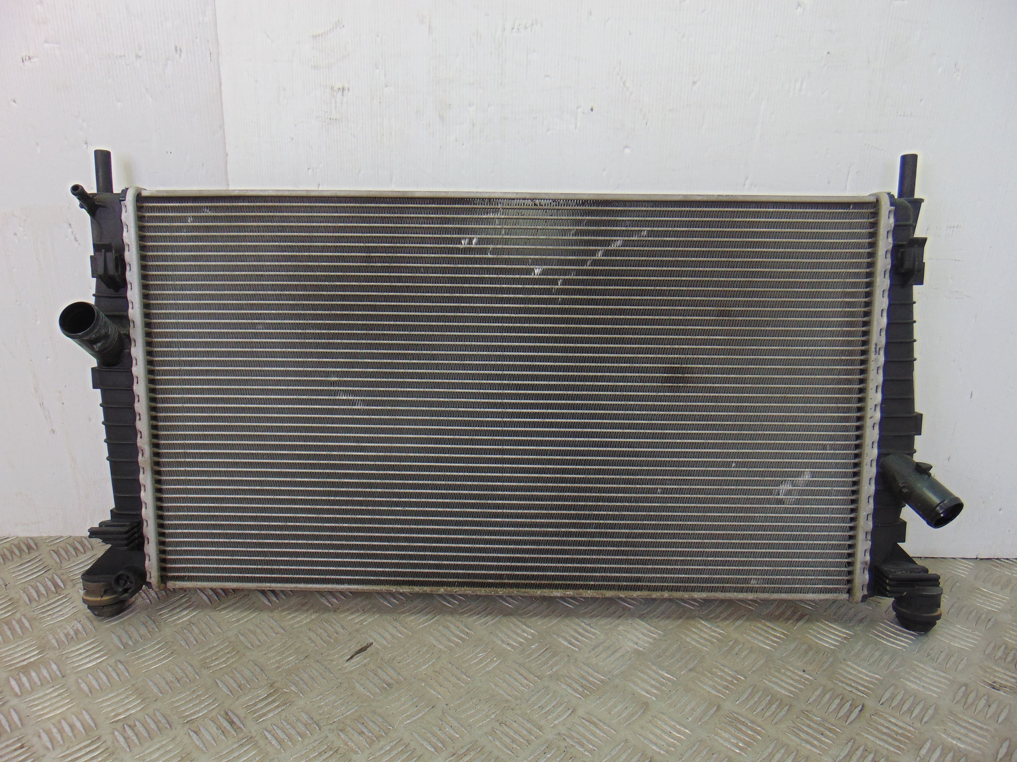 Radiador agua, Volvo S40 Berlina 1.6 Momentum 2007, 3M5H8005RK usado
