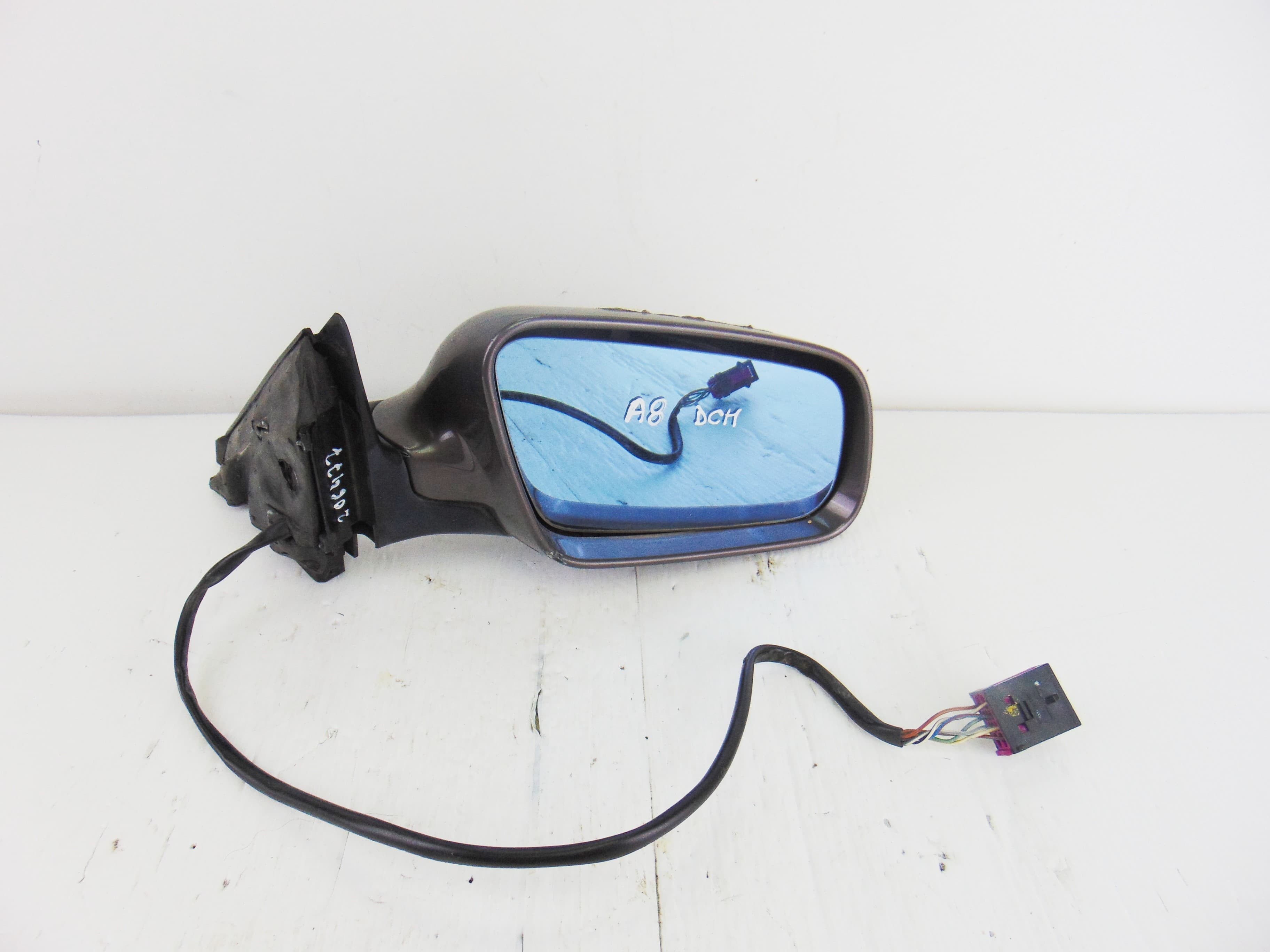 Retrovisor derecho, Audi A8 (D2) 2.5 TDI Quattro 2001 usado