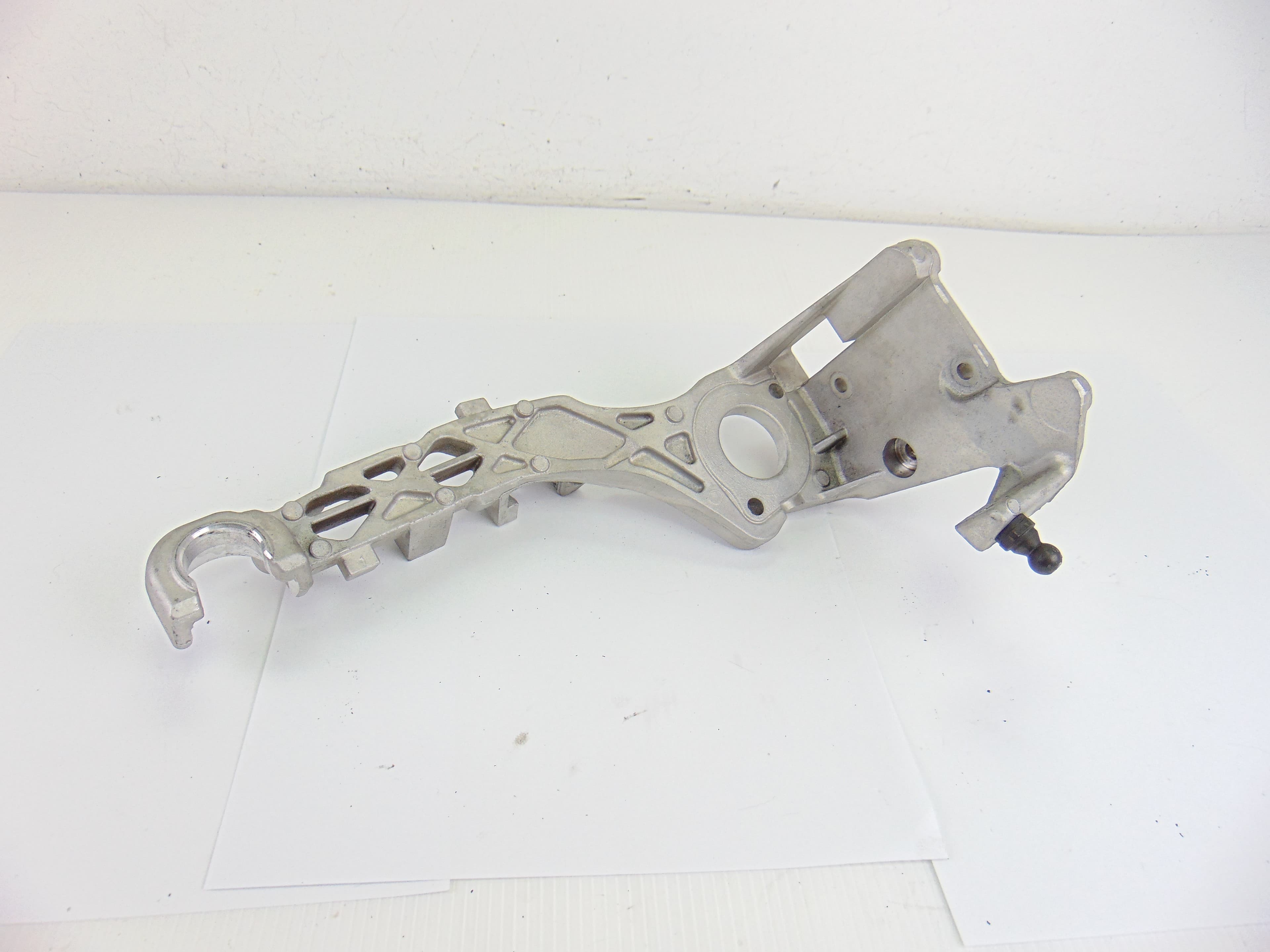 Soporte motor, A6510940427 usado