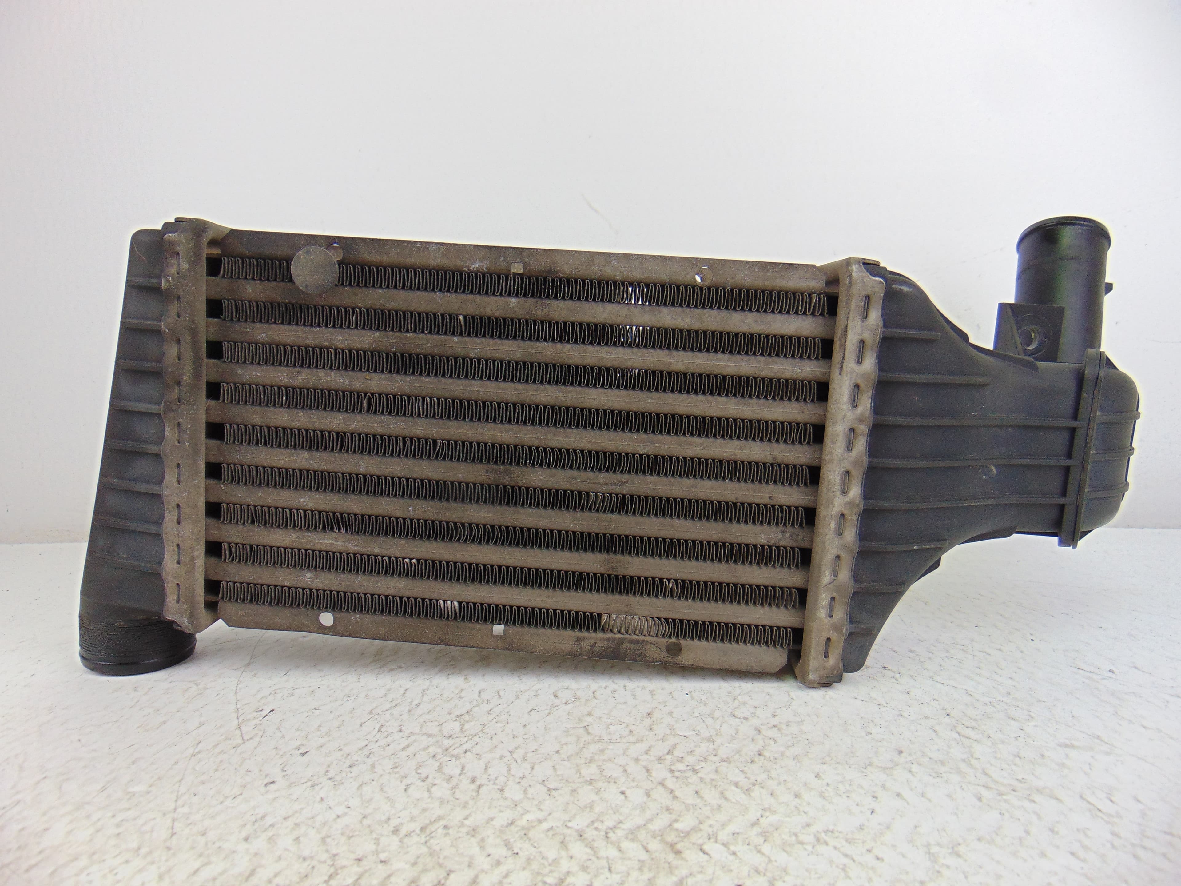 Intercooler, Opel Astra G Berlina Club 2000, 9129519 usado