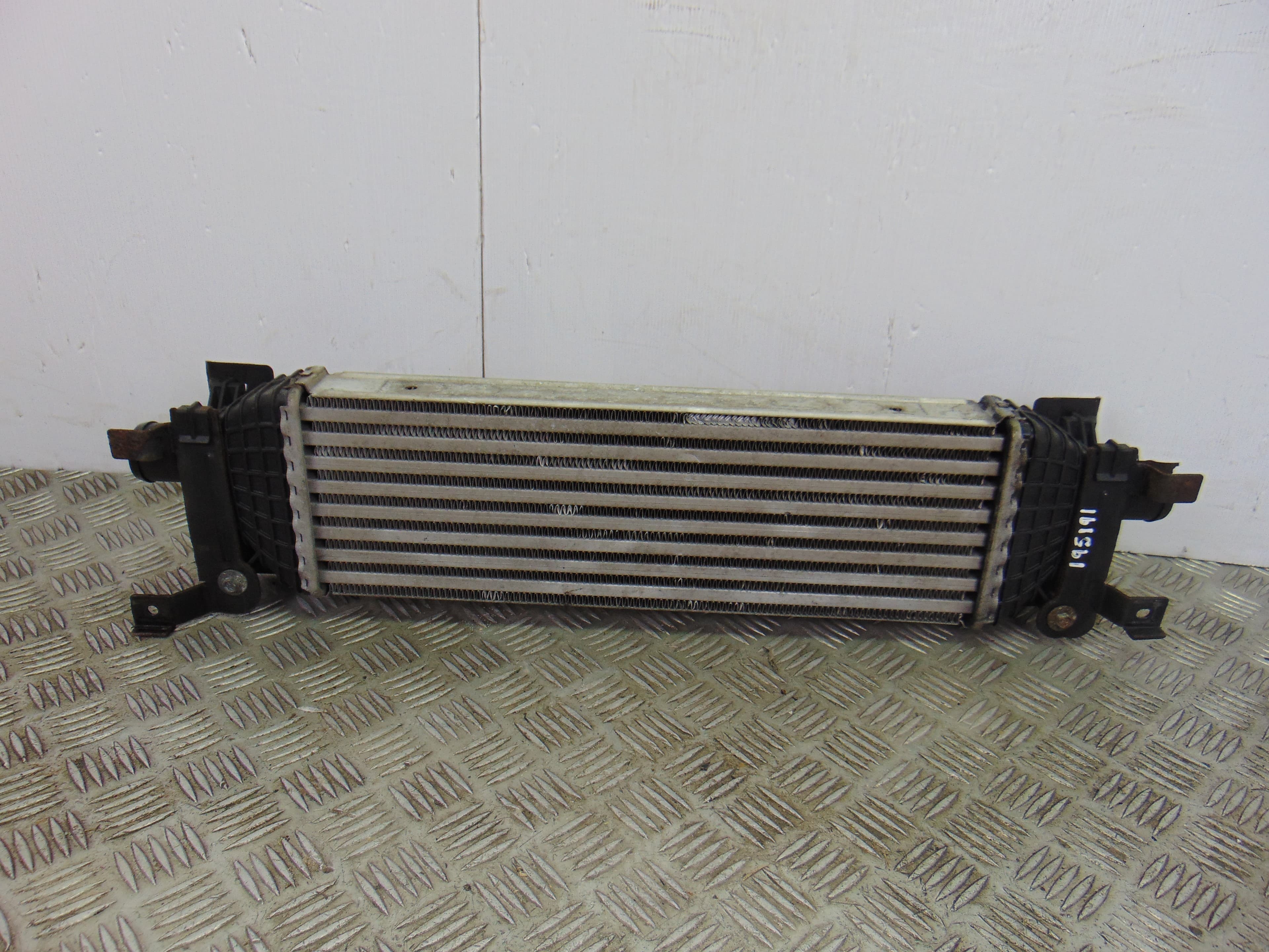 Intercooler, Ford Fiesta (Cbk) Ambiente 2005, 5S6H9L440AD usado