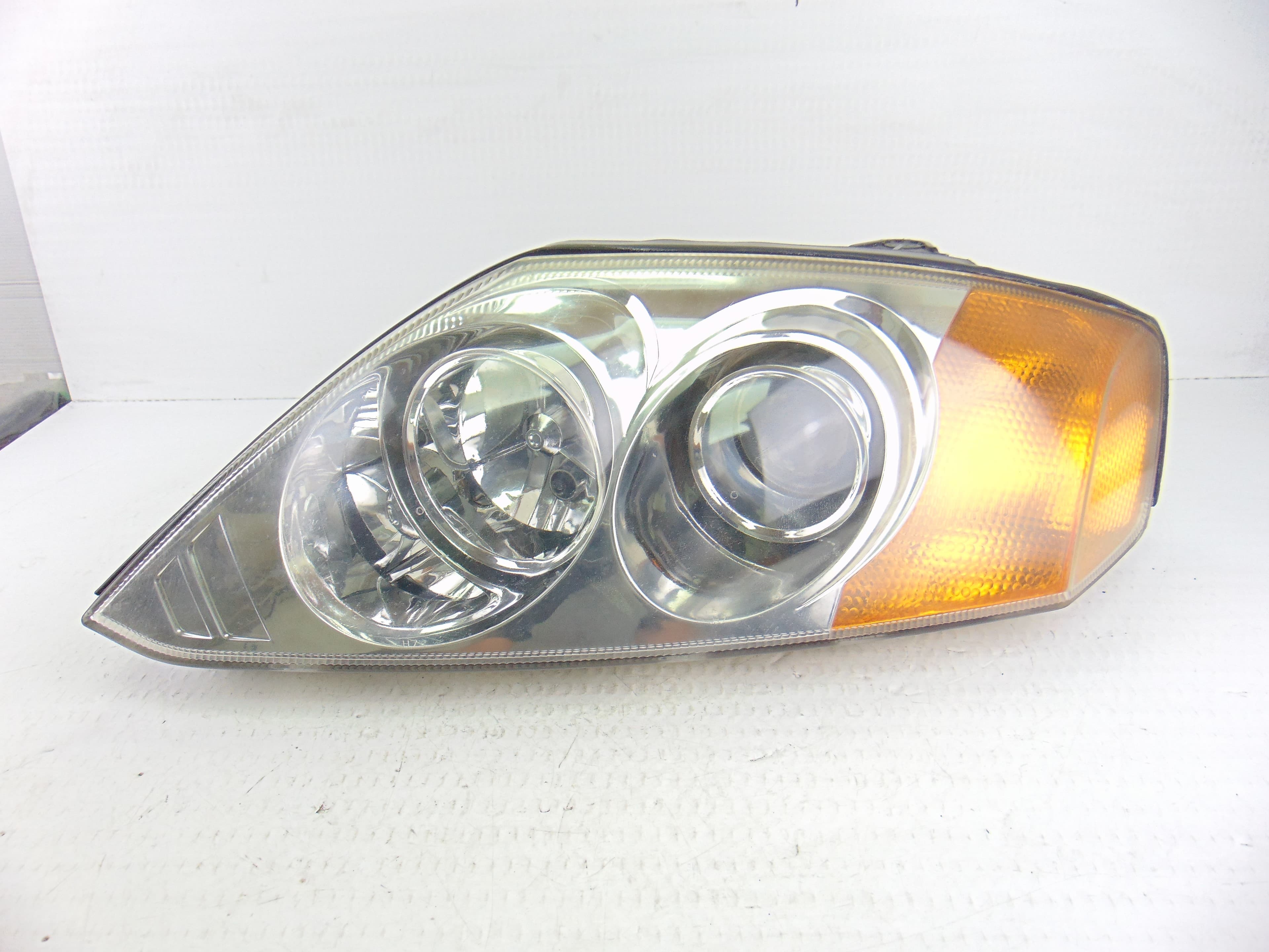 Faro izquierdo, Hyundai Coupe (Gk) 2.0 FX Full 2005 usado
