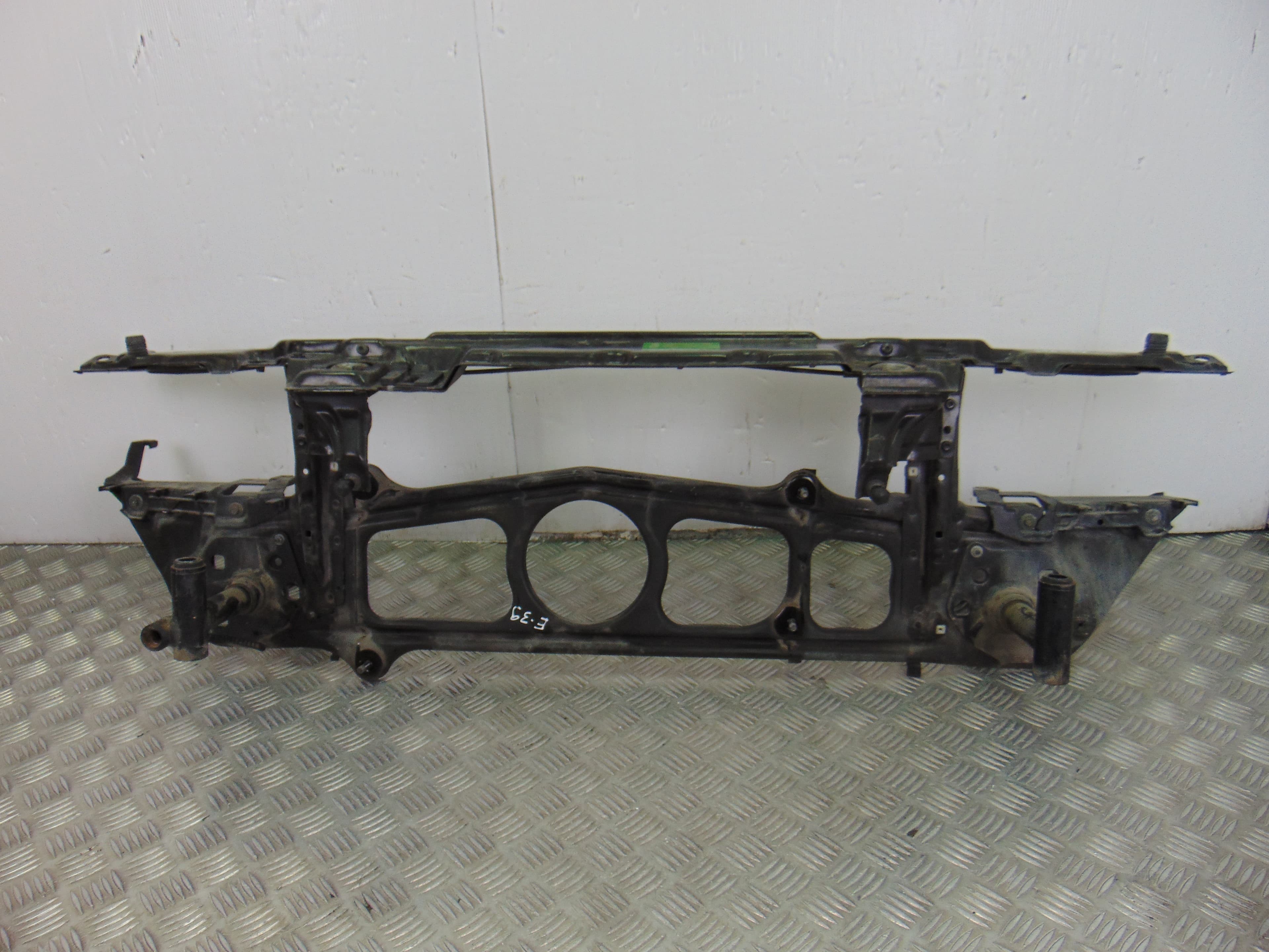 Panel frontal, BMW Serie 5 Berlina (E39) 525i 2001 usado
