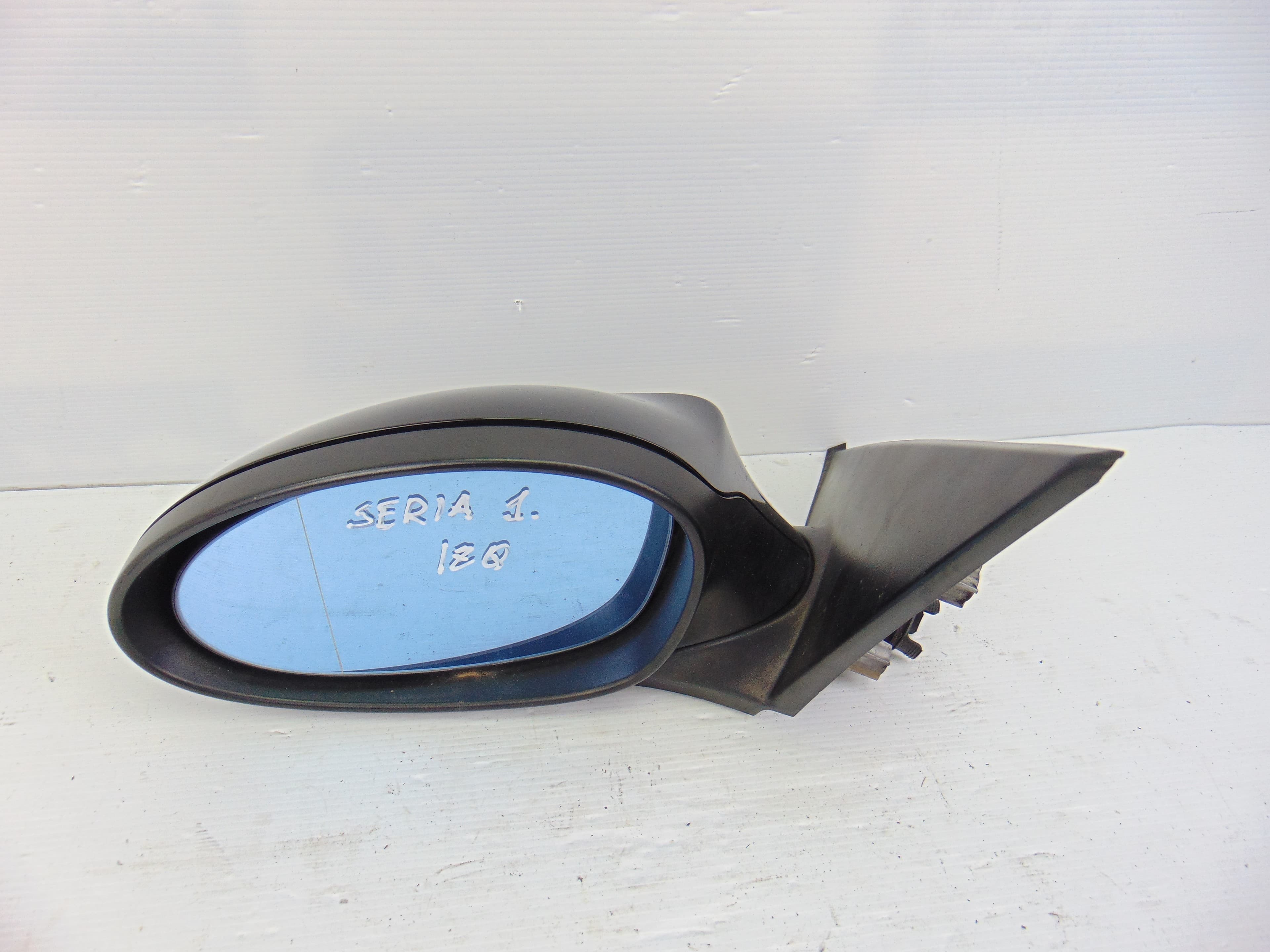 Retrovisor izquierdo, BMW Serie 1 Berlina (E81/E87) 120d 2008 usado