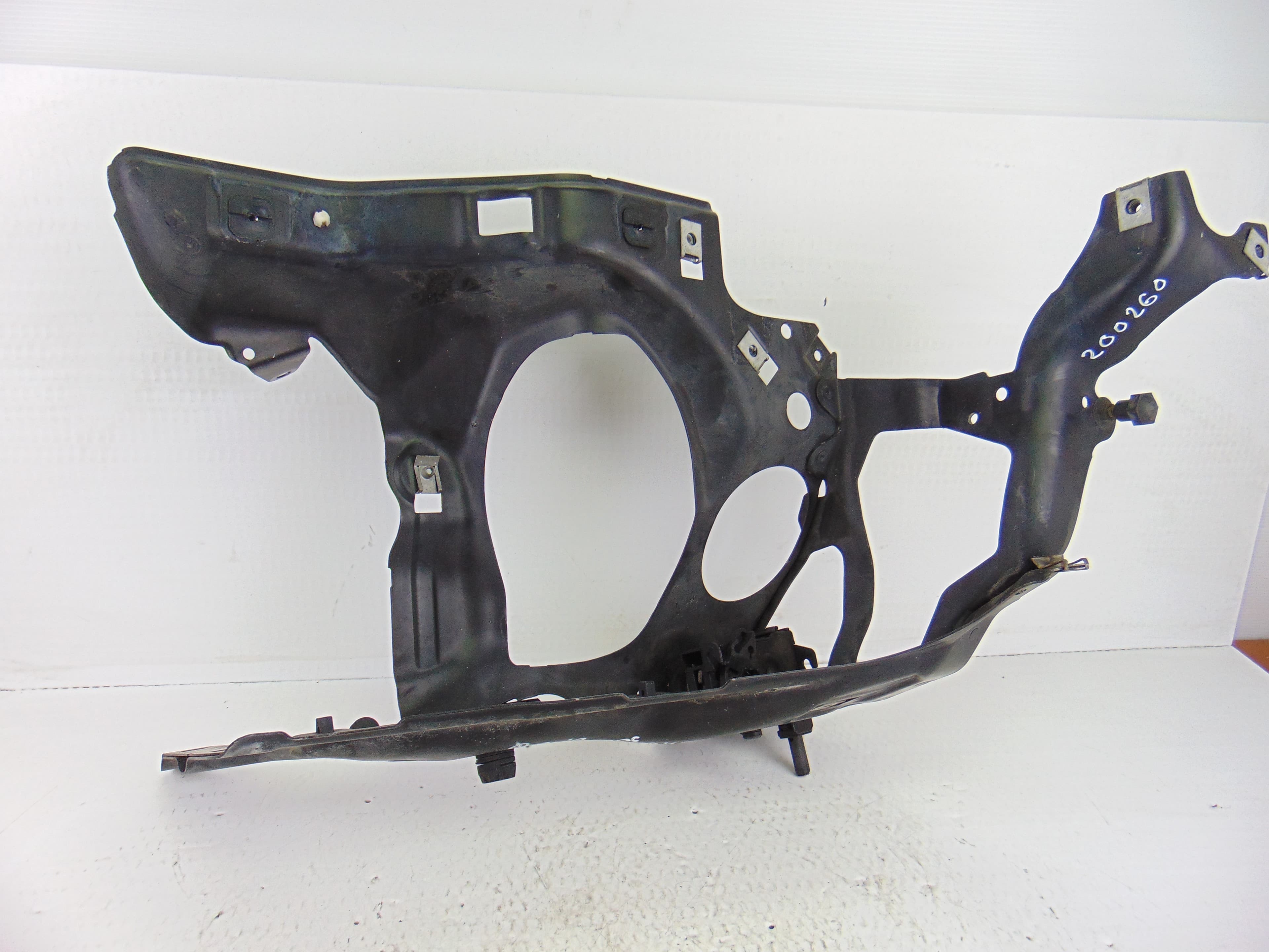 Soporte faro izquierdo, BMW Serie 7 (E65/E66) 740d 2007 usado
