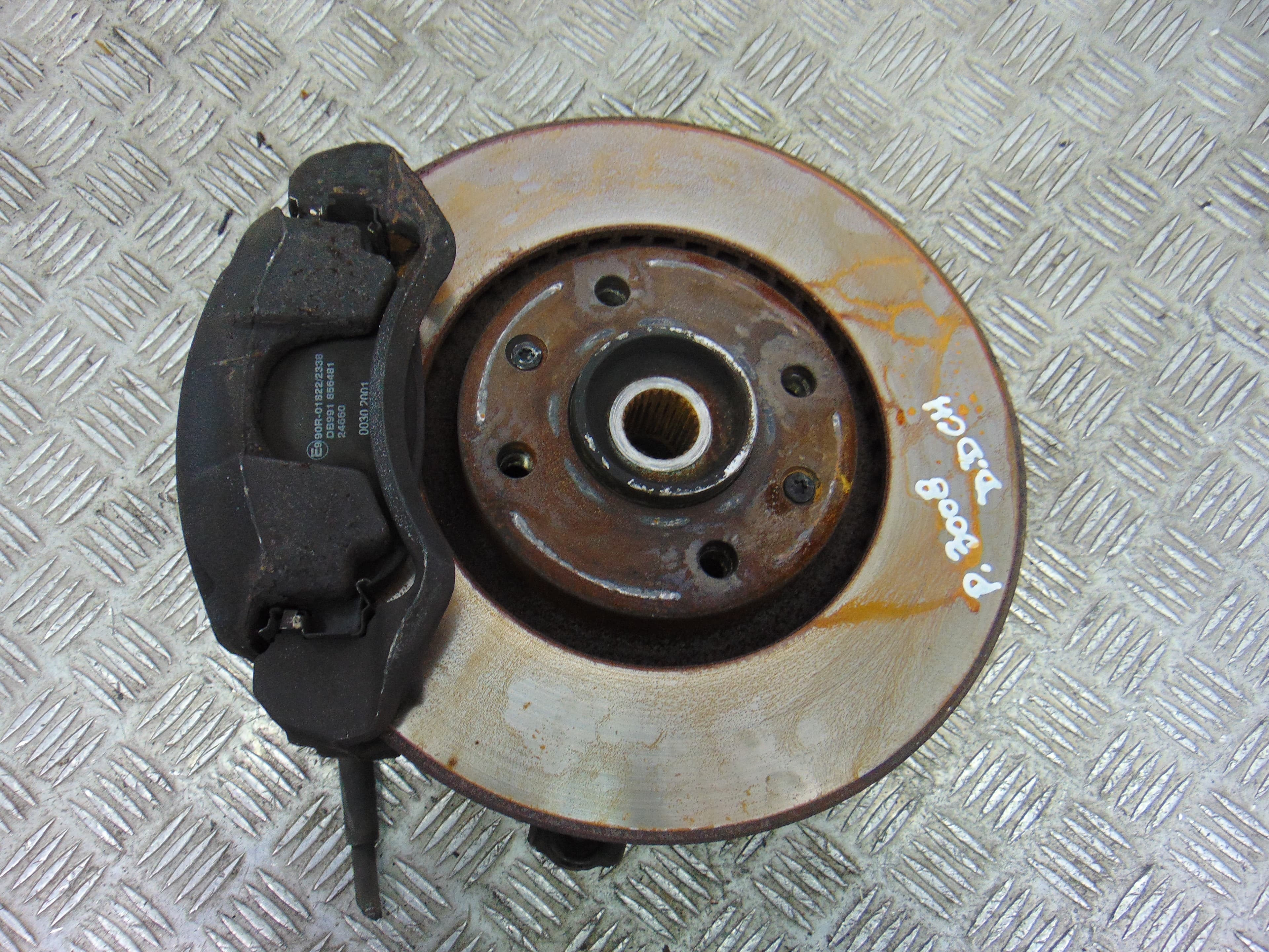 Mangueta delantera derecha, Peugeot 3008 Confort 2009 usado