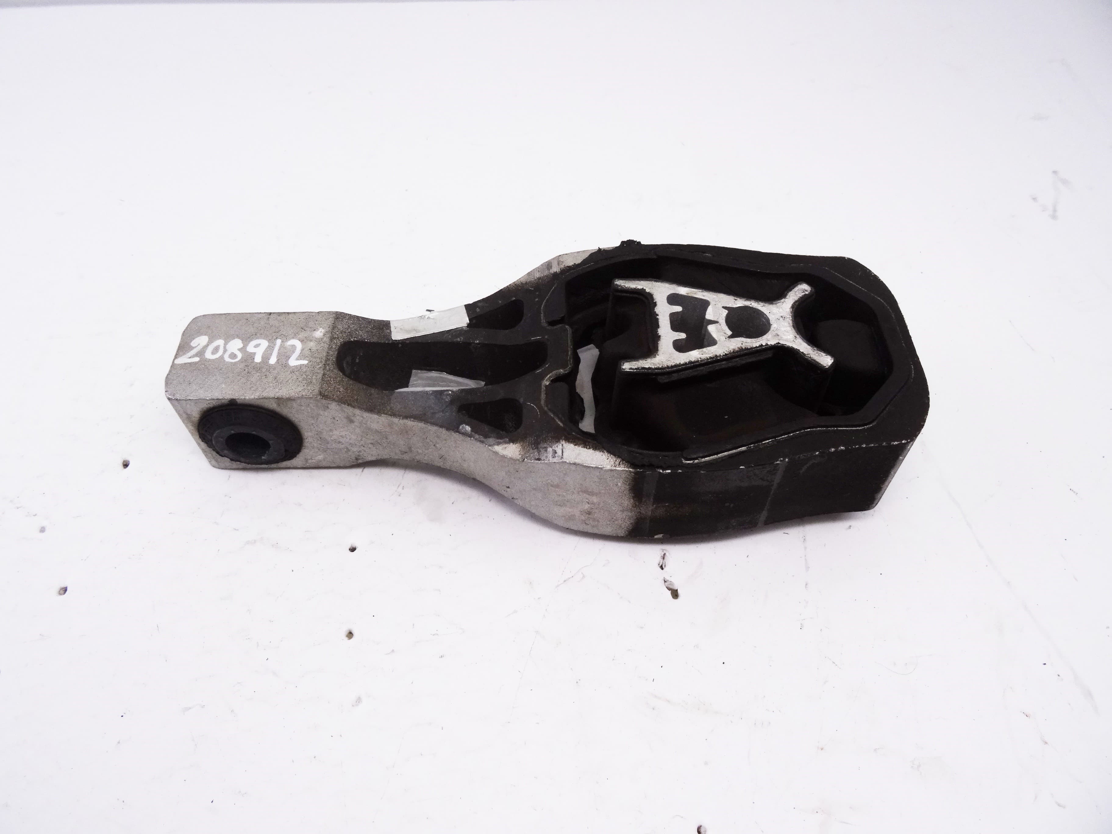 Soporte motor, Peugeot 308 (P5) Active Pack 2022, 9811786680 usado