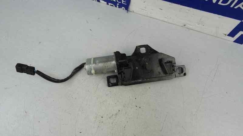 Cerradura maletero / porton usado