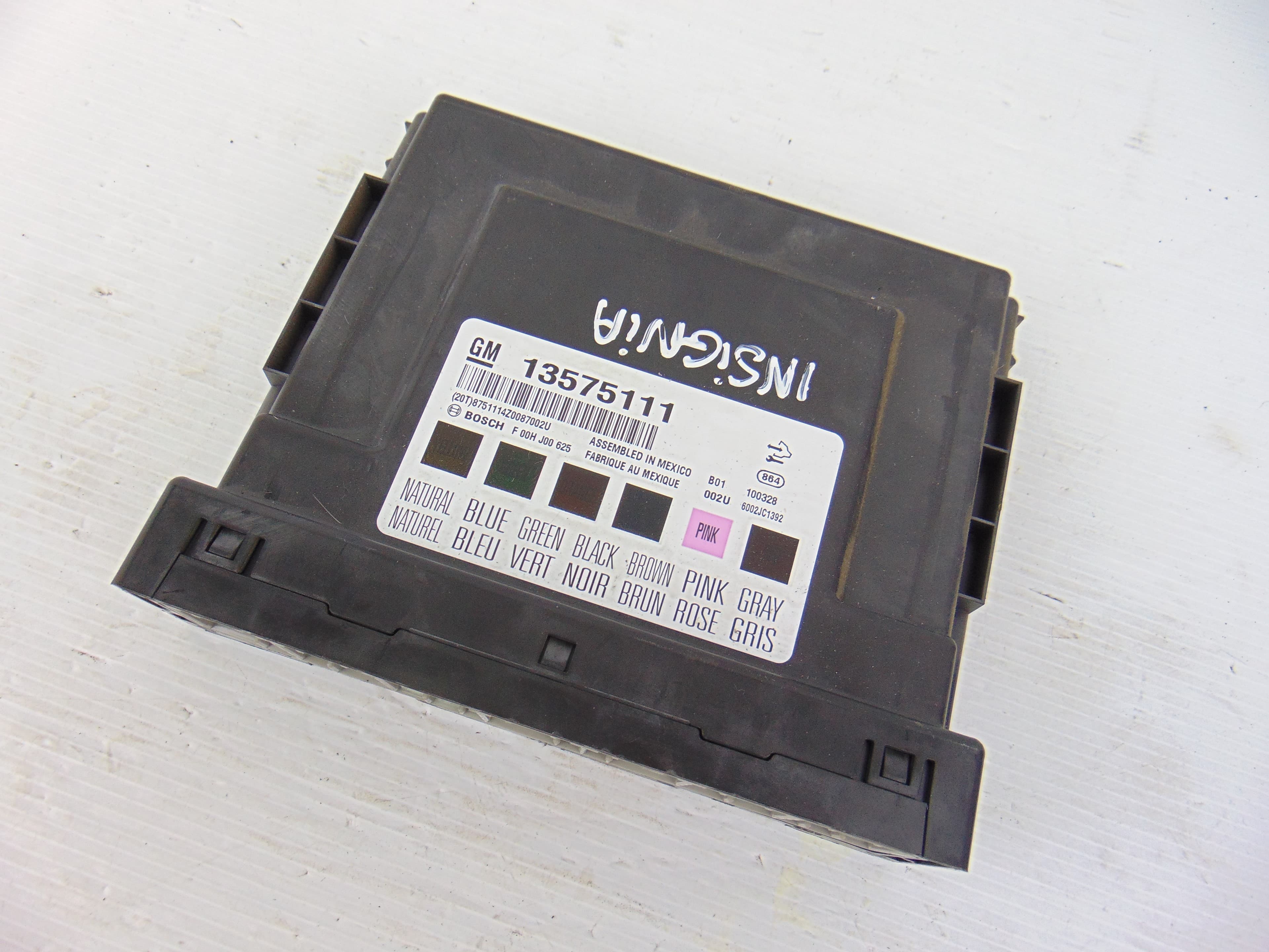 Módulo electrónico, Opel Insignia Berlina Cosmo 2010, 13575111 usado