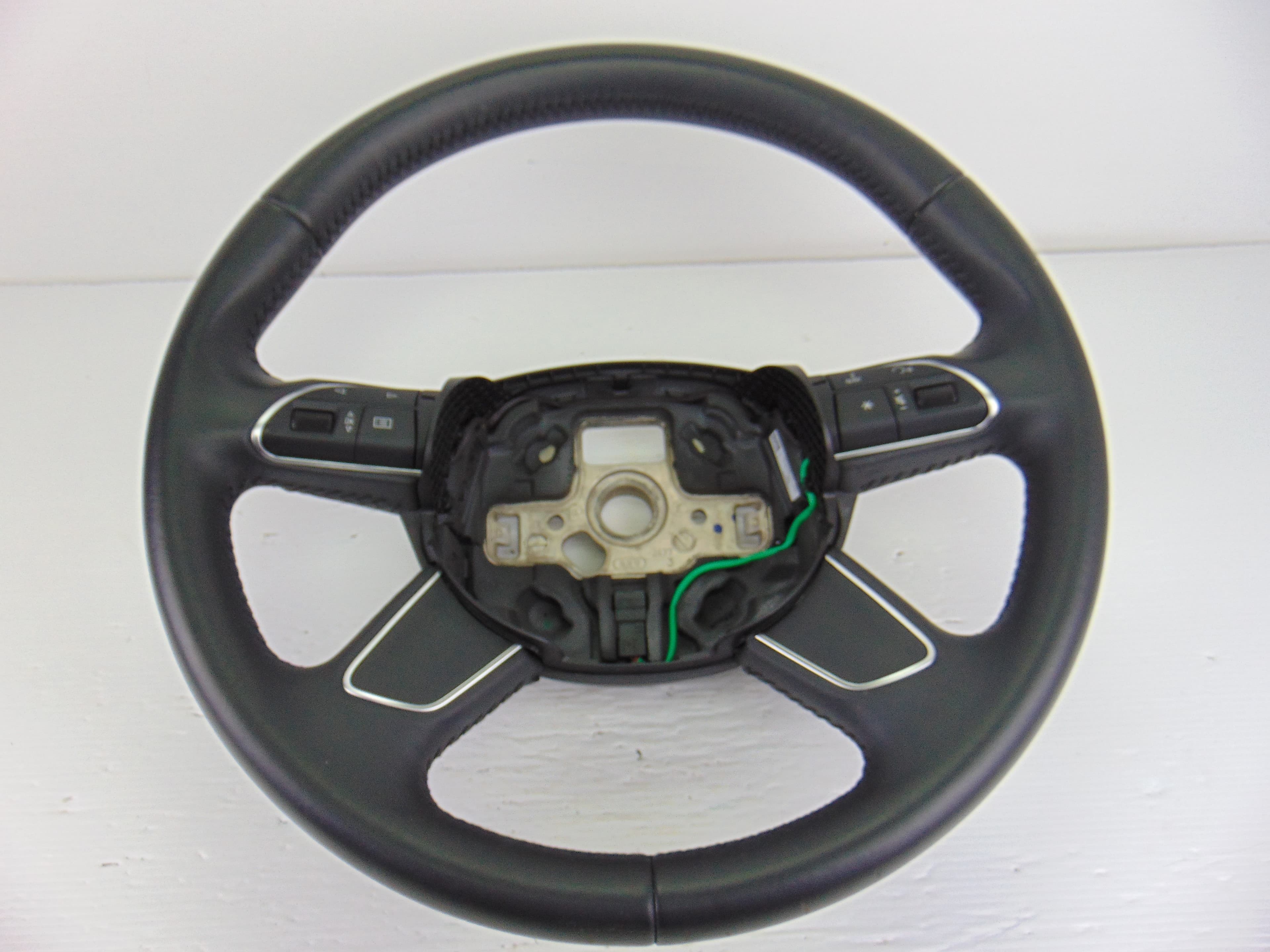 Volante, 8U0419091T usado