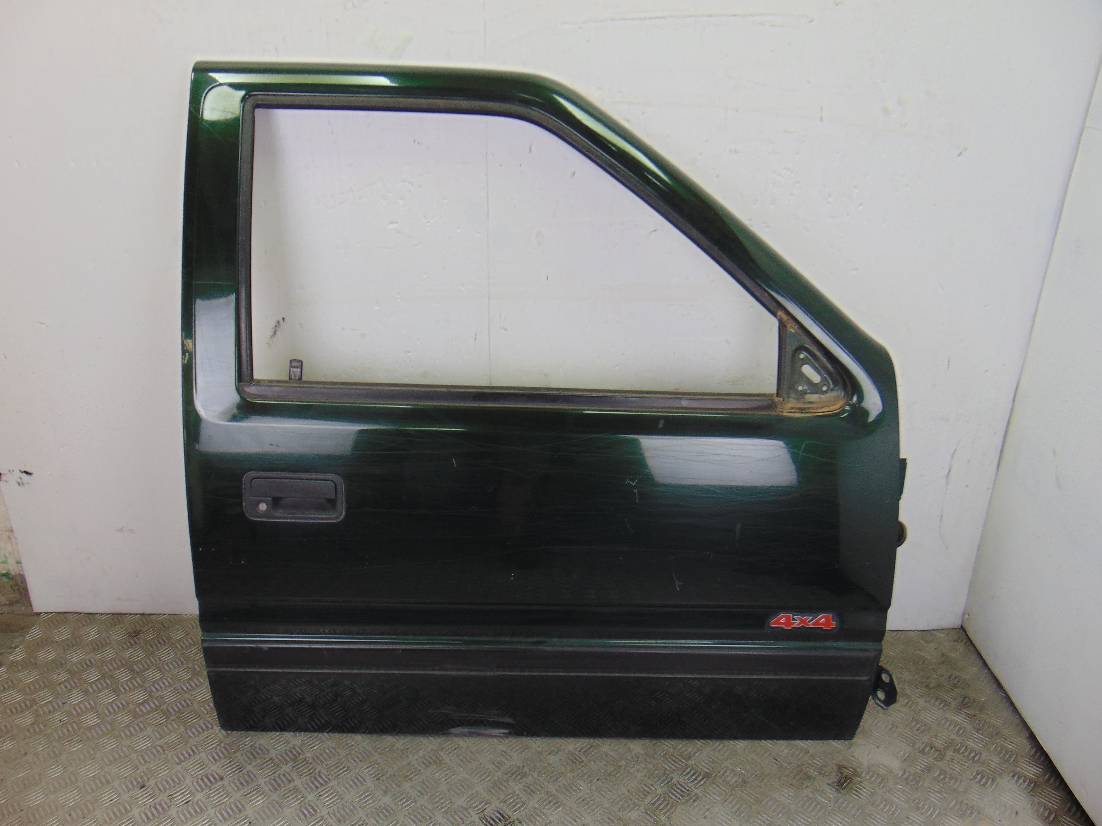 Puerta delantera derecha, Opel Frontera a Básico 1995 usado
