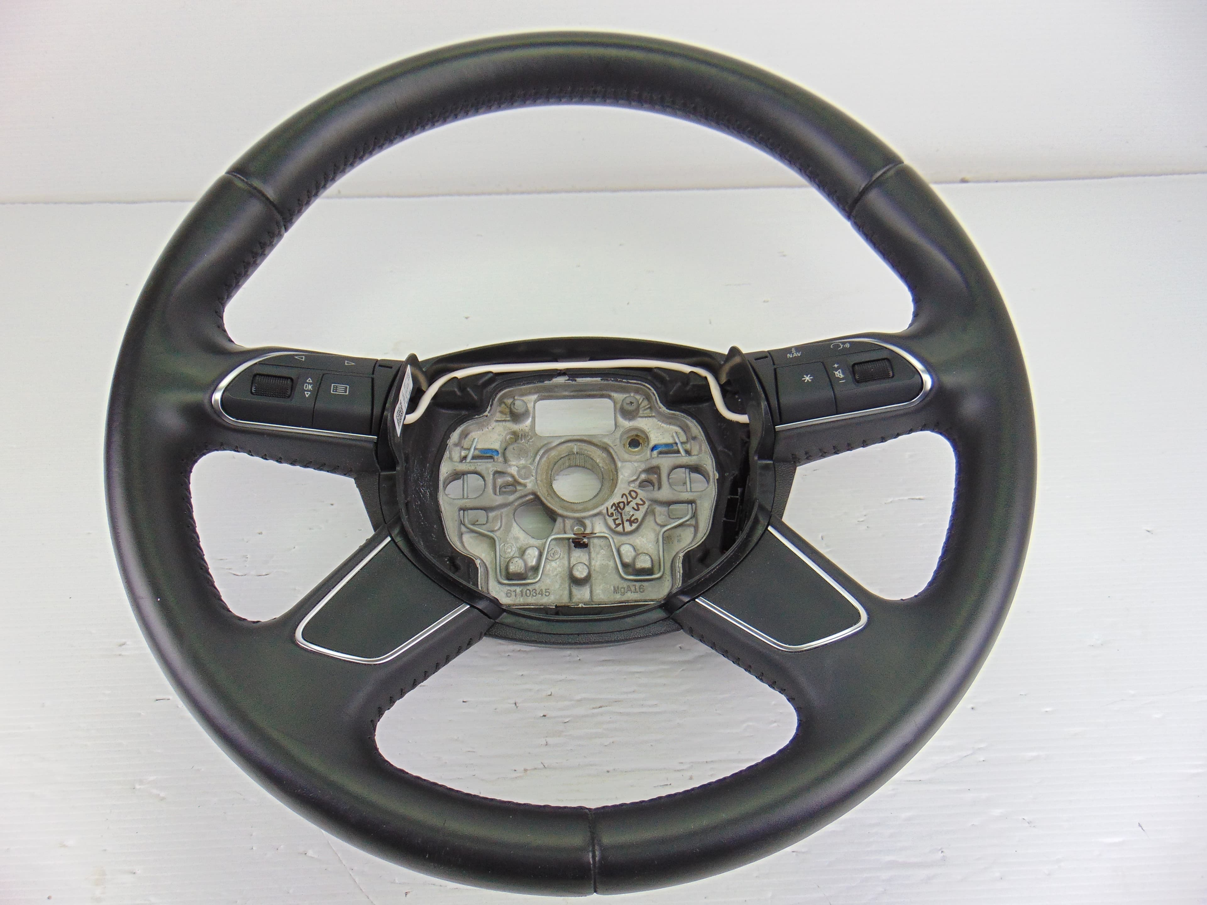 Volante, 4G0419091M usado