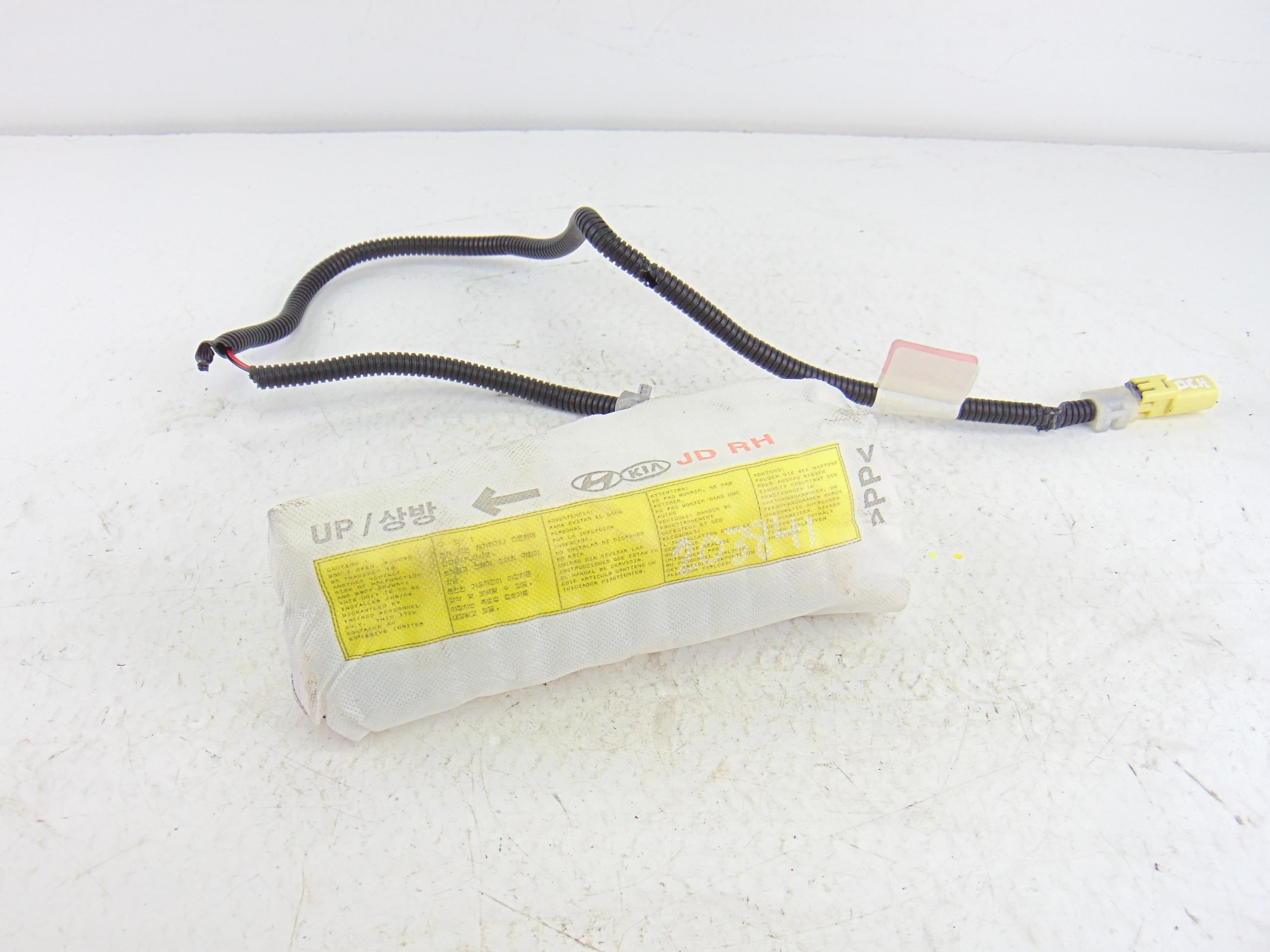 Airbag lateral derecho, Kia Ceed (Jd) Concept 2012, 88920-A2000 usado