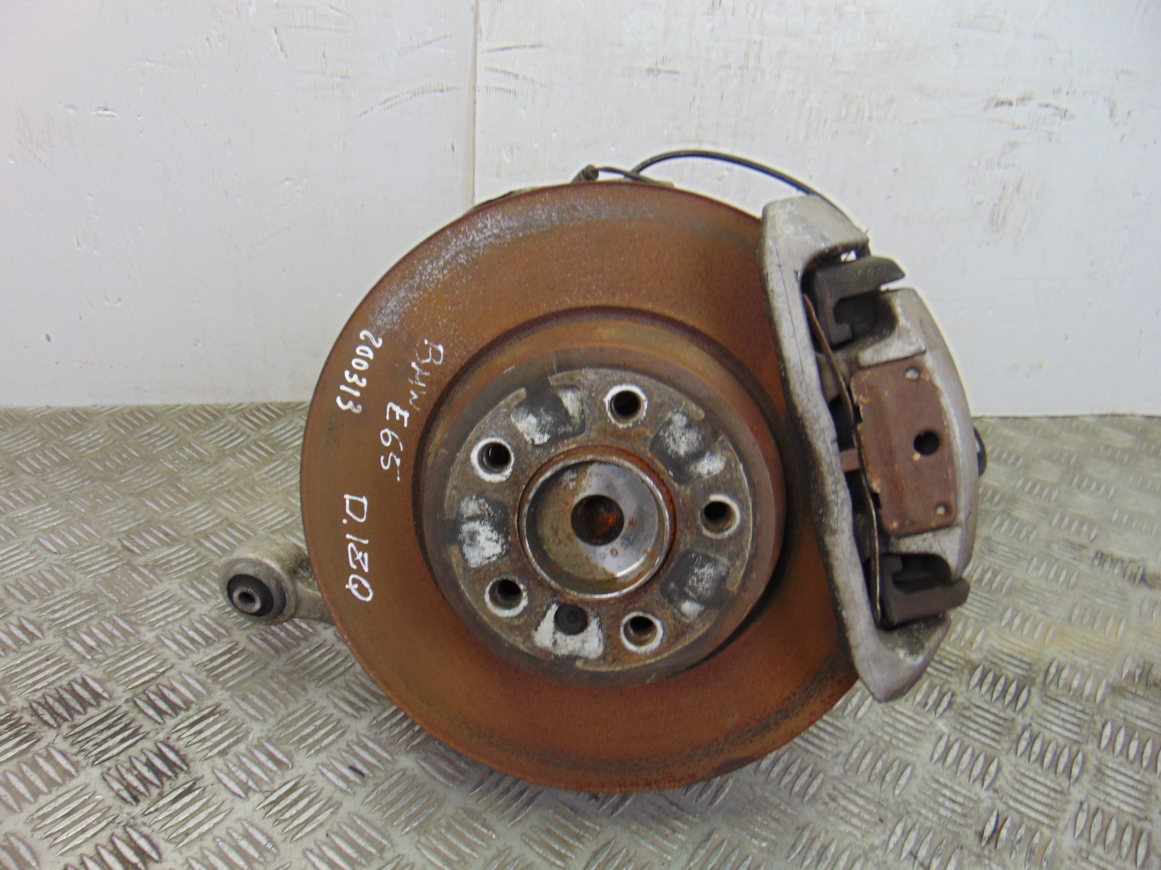 Mangueta delantera izquierda, BMW Serie 7 (E65/E66) 740d 2007 usado
