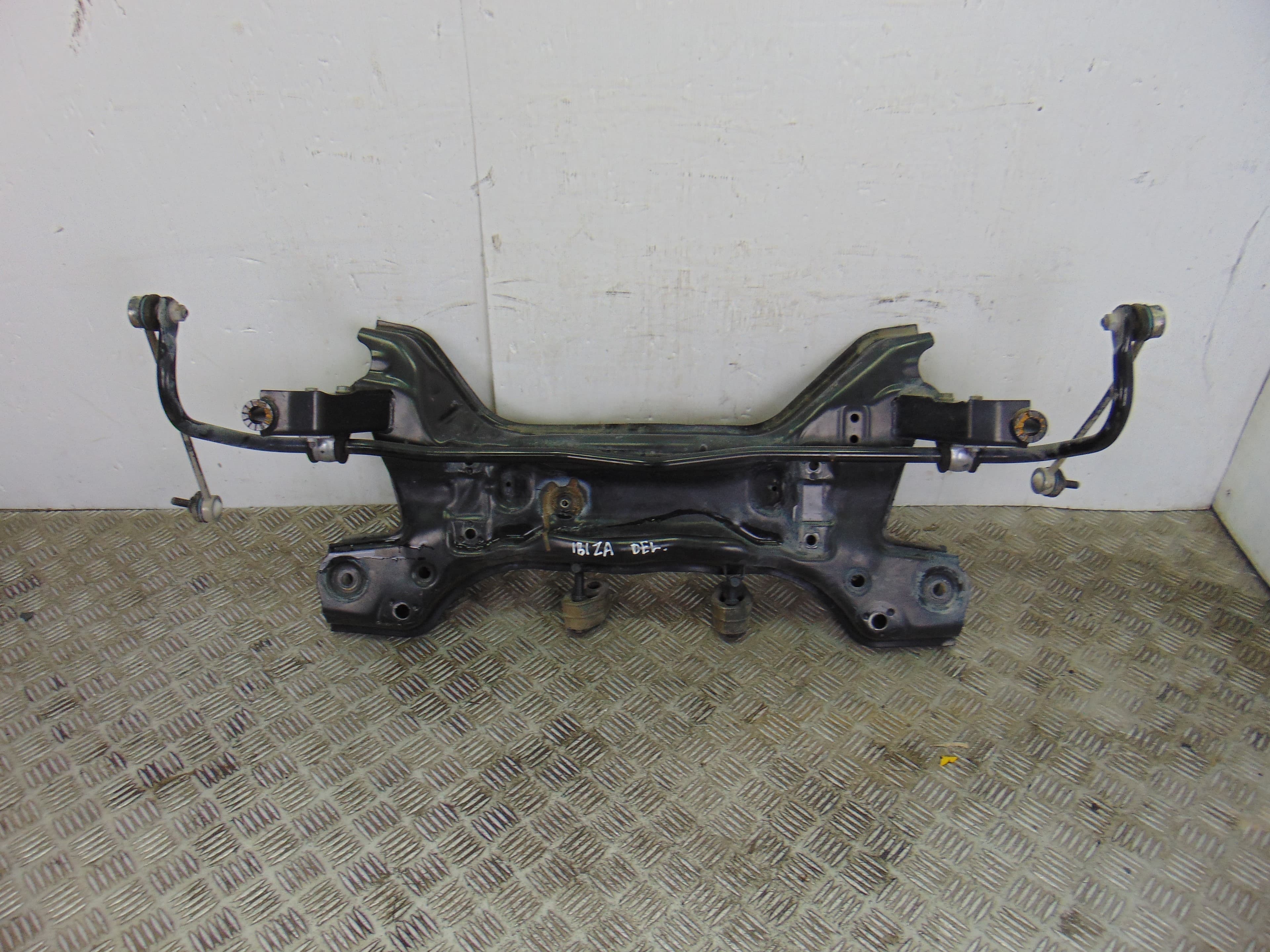 Puente delantero, Seat Ibiza Berlina (6J5) Reference 2015 usado