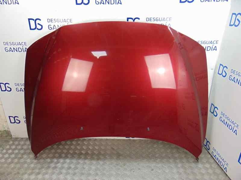 Capo, Volvo V70 Familiar D 5 Tracción total 2003, Granate usado