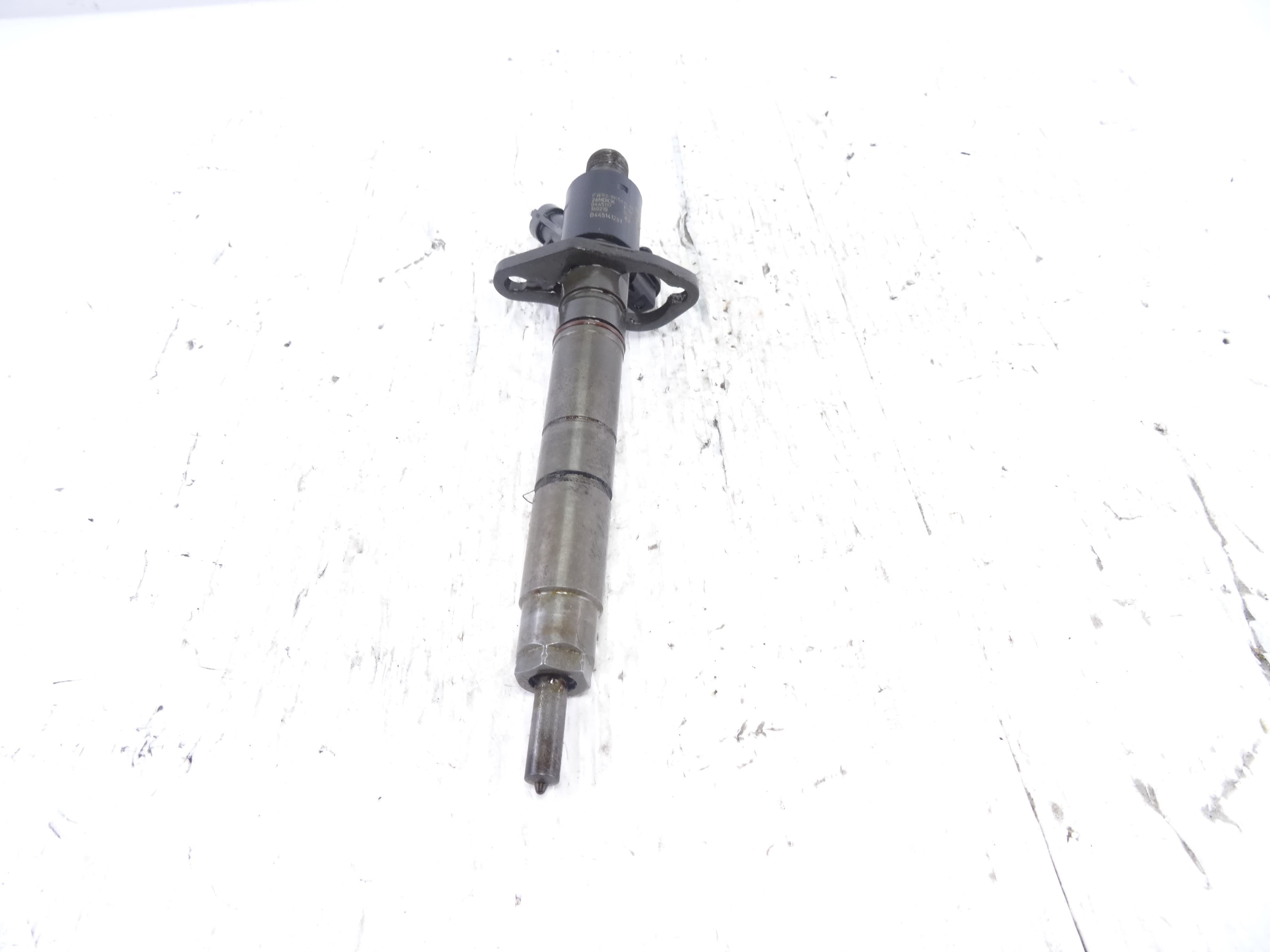 Inyector, FW939K546AB usado