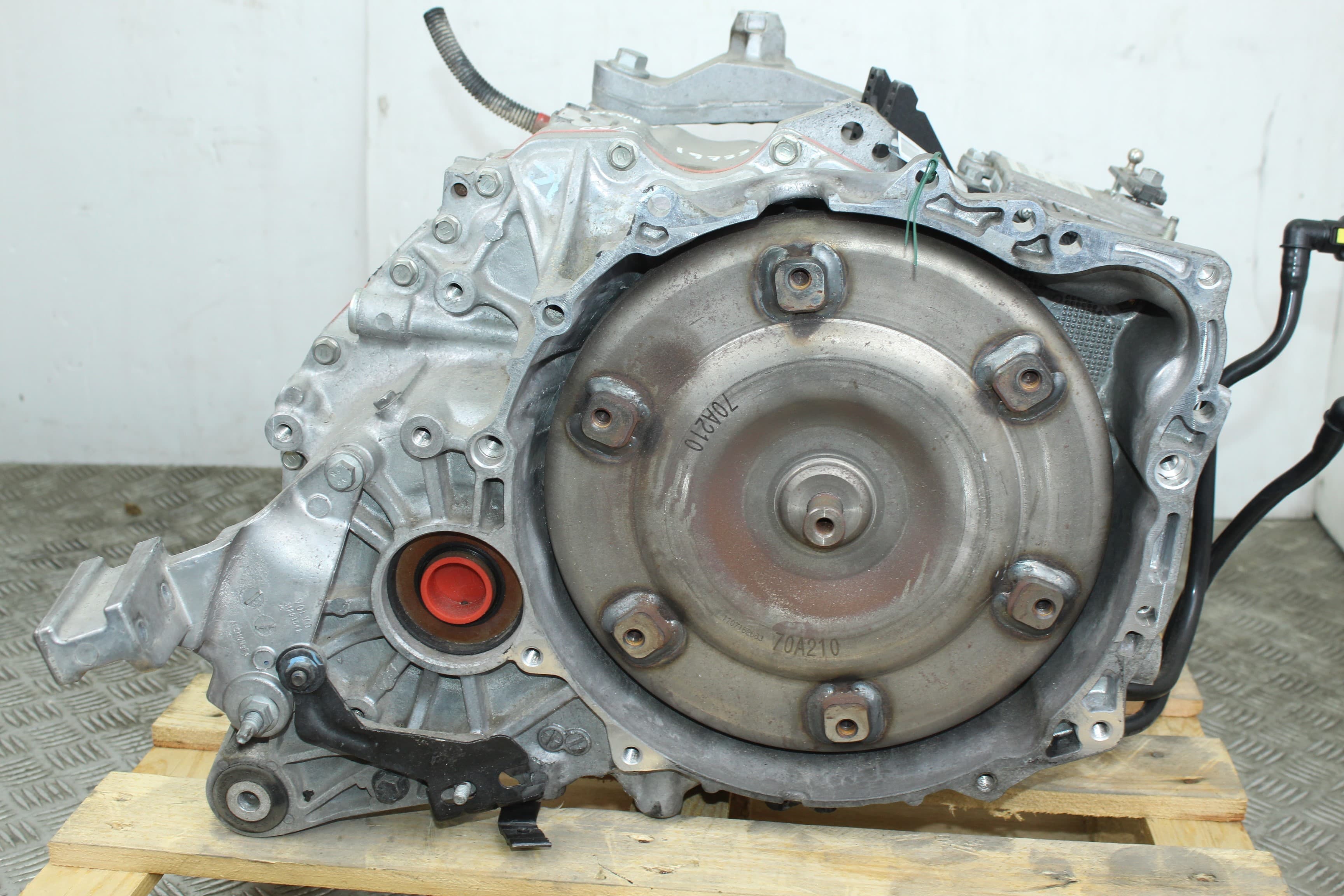 Caja cambios, Volvo V50 Familiar D4 Kinetic 2011, 1285117 usado