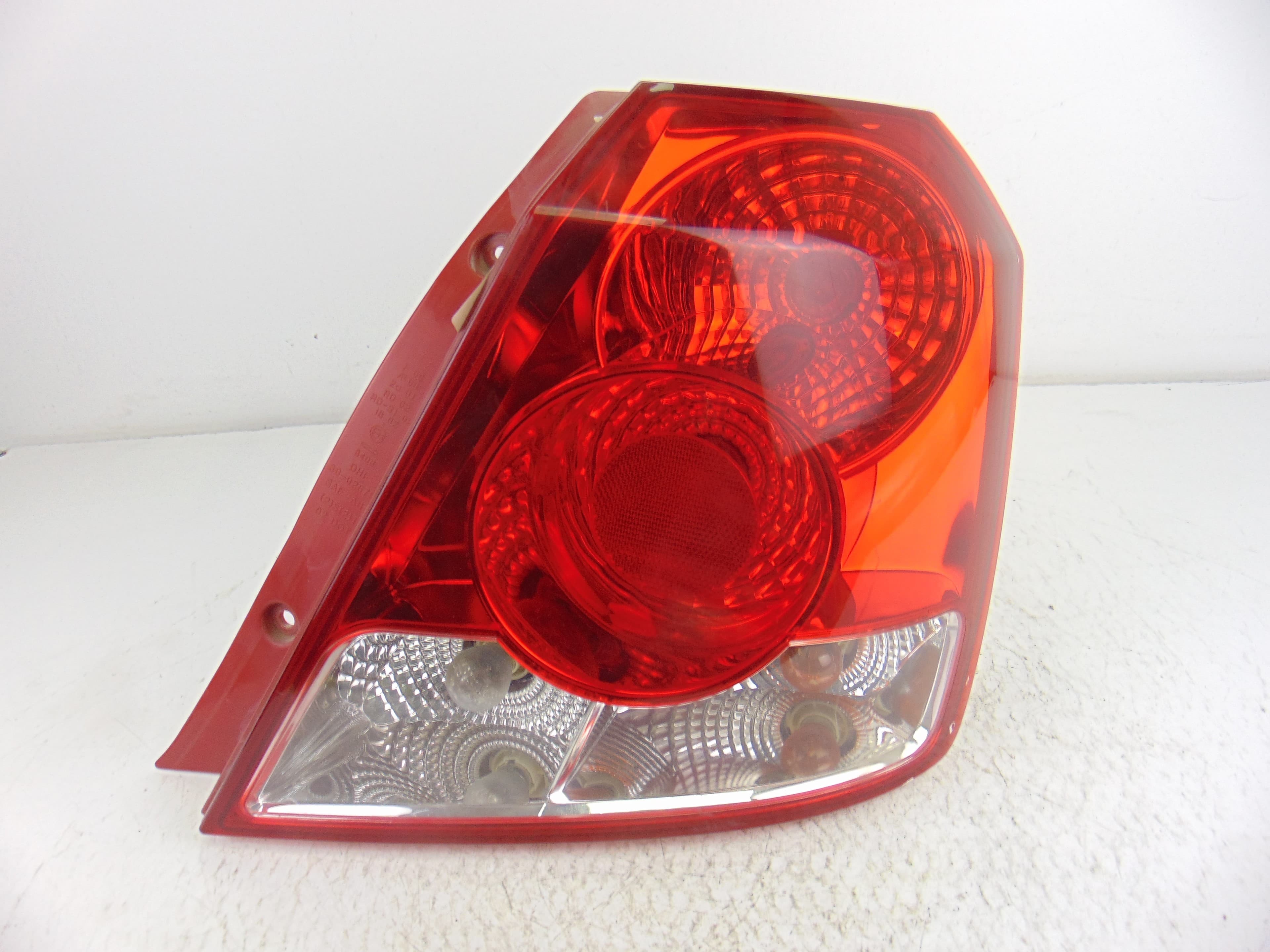 Piloto trasero derecho, Daewoo Kalos 1.4 Sr 2004 usado