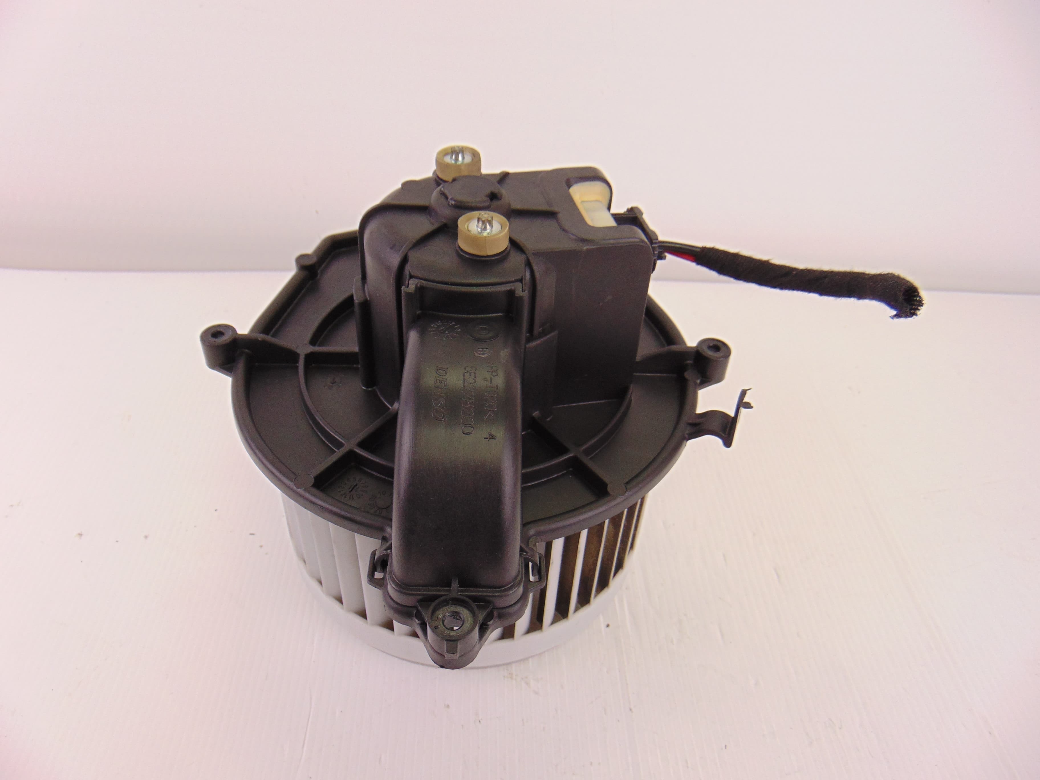 Motor calefaccion, Peugeot Partner Furgón Confort L1 2014 usado