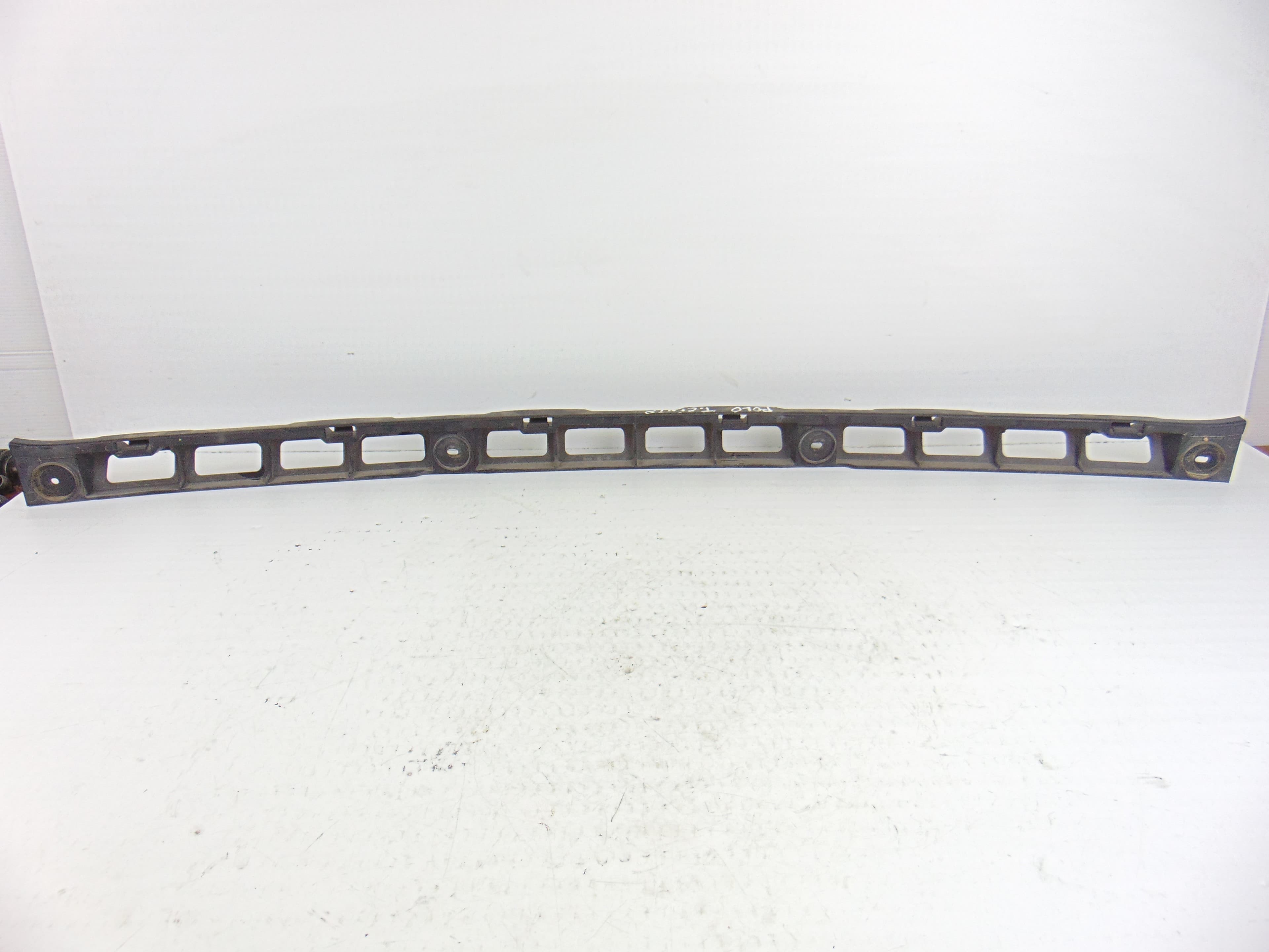 Molduras traseras, Volkswagen Polo V (6R1) GTI 2011, 6R6807863A usado