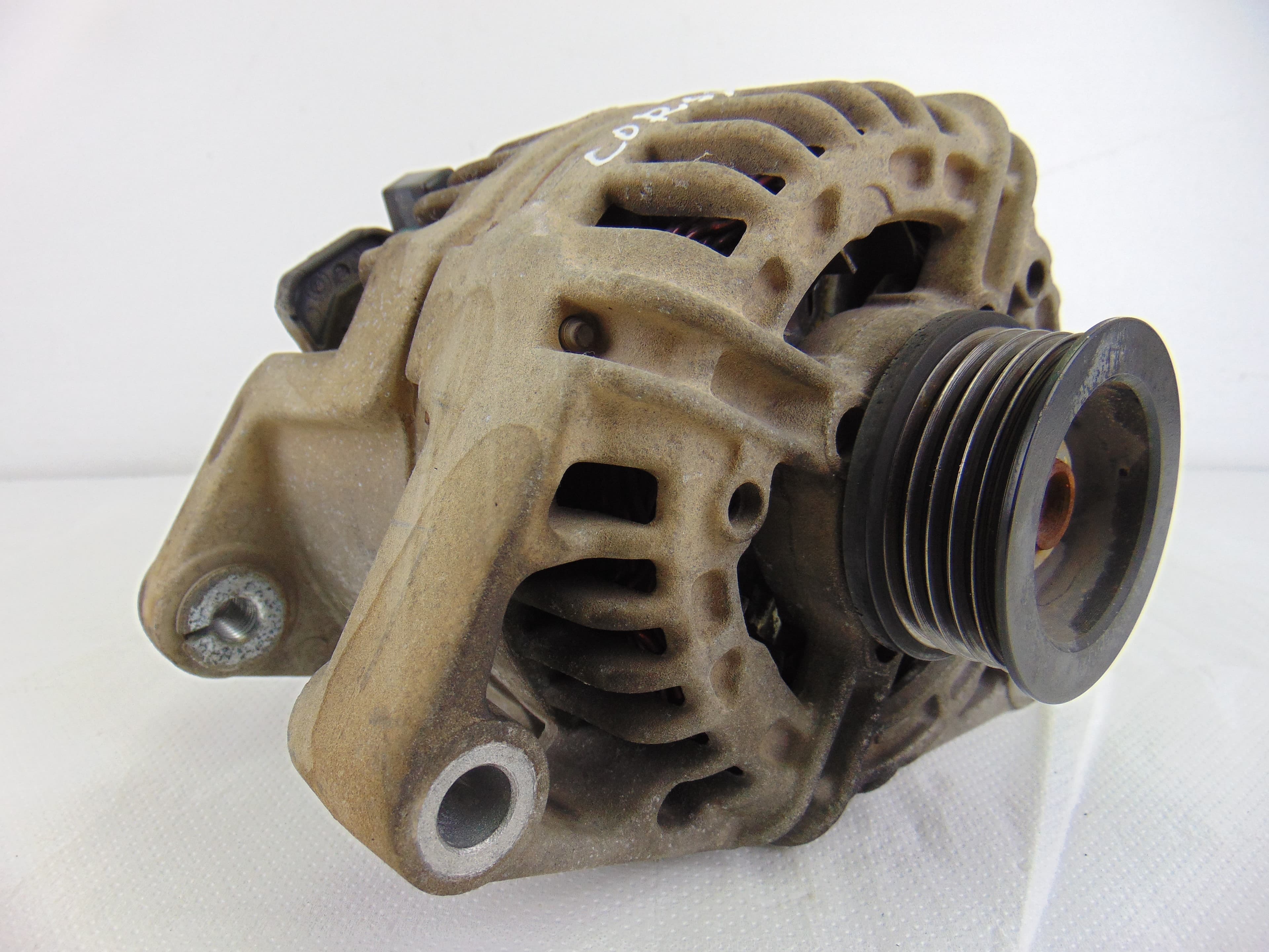 Alternador, Opel Corsa D Cosmo 2009, 13222930 usado